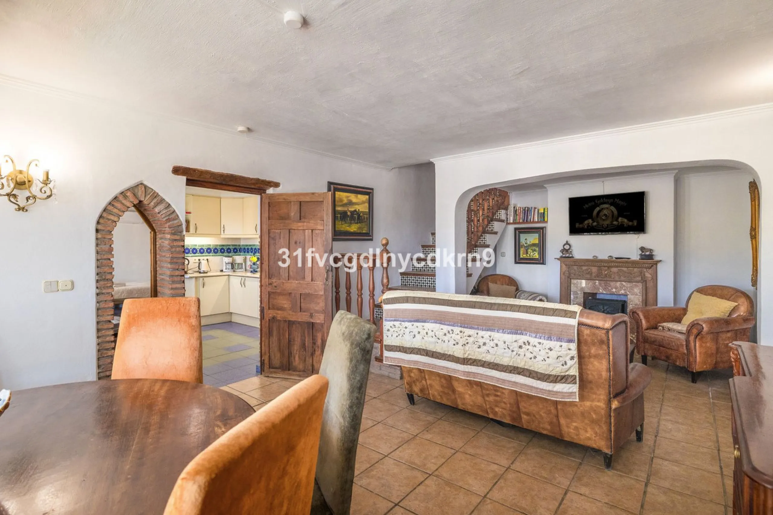 **Discover this Charming Villa in Valle Romano, Estepona** with tourist license