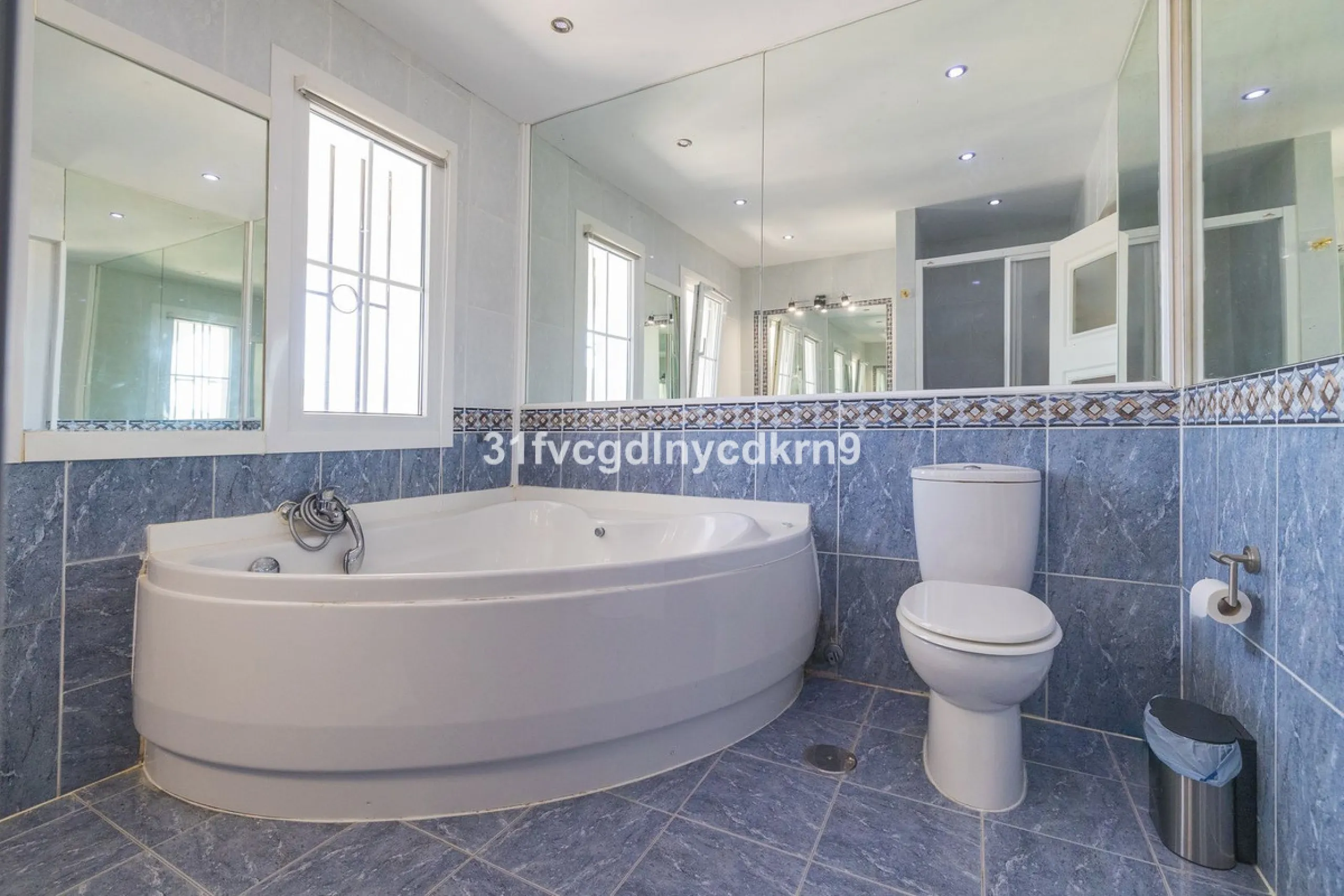 **Discover this Charming Villa in Valle Romano, Estepona** with tourist license