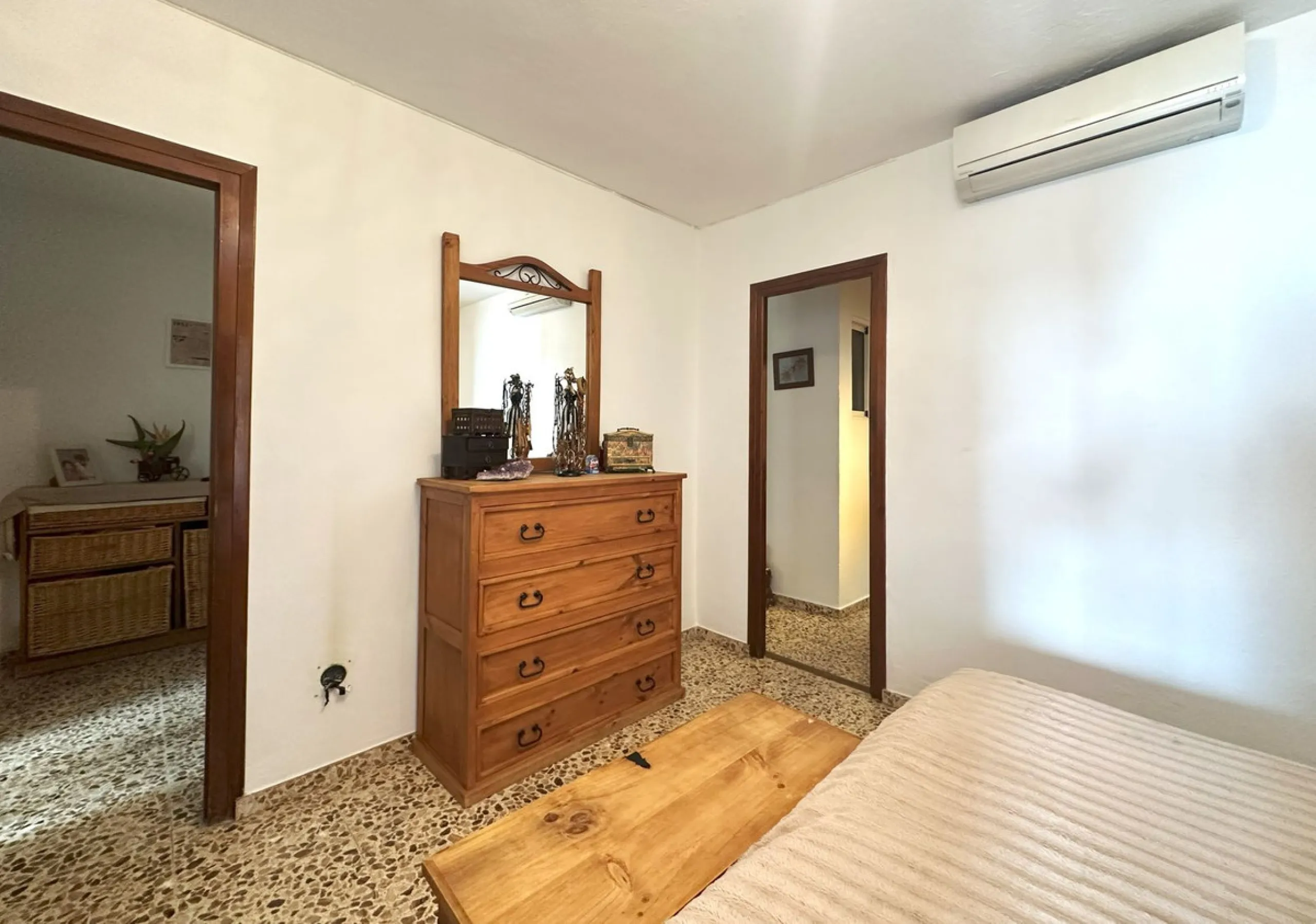 OPPORTUNITY! 4-bedroom house in Mijas Pueblo