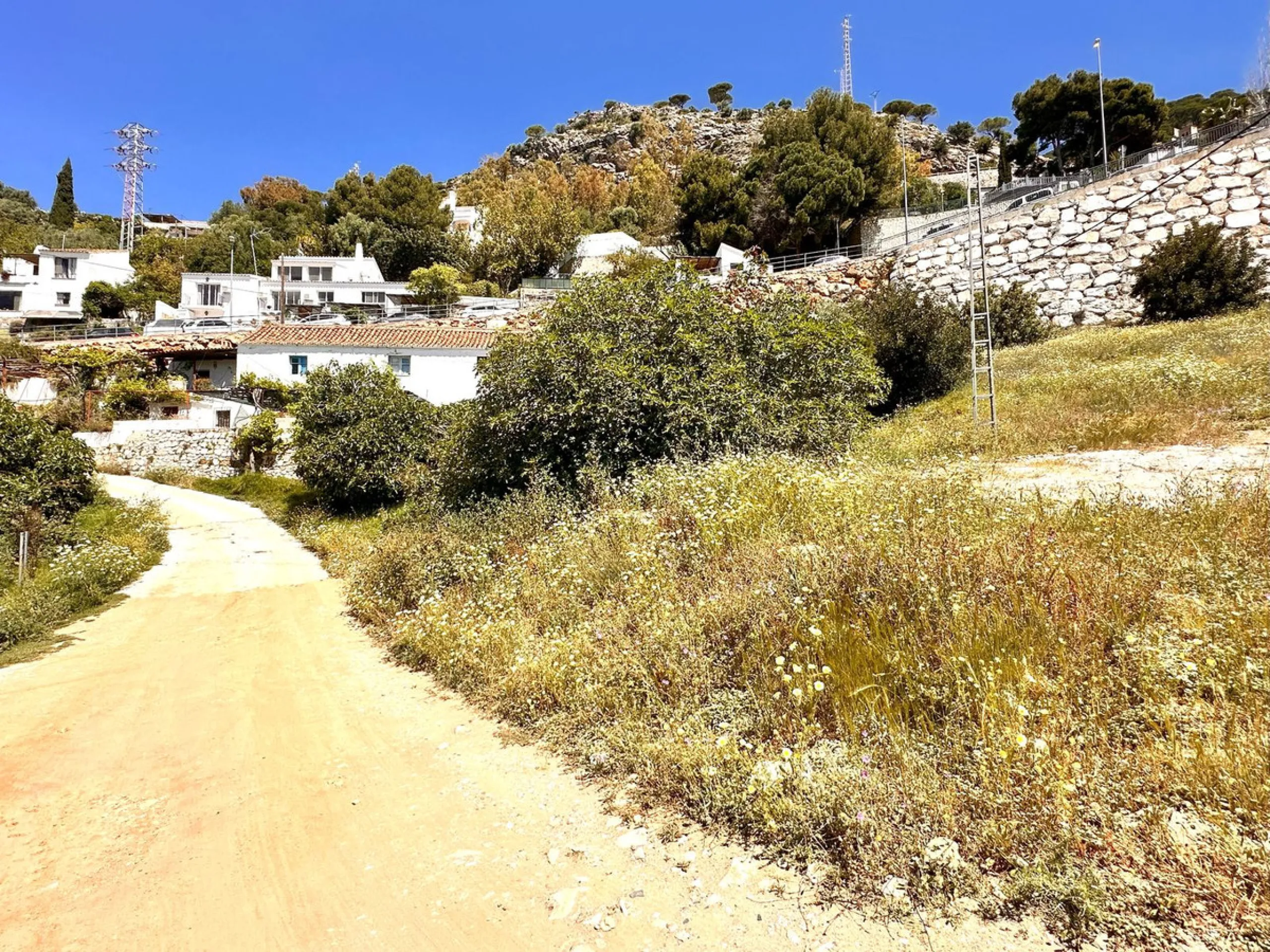 OPPORTUNITY! 4-bedroom house in Mijas Pueblo