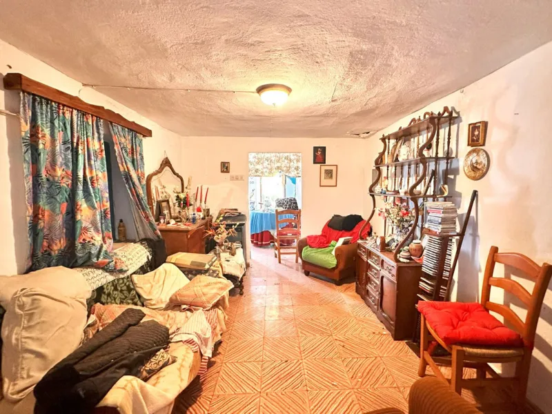 OPPORTUNITY! 4-bedroom house in Mijas Pueblo