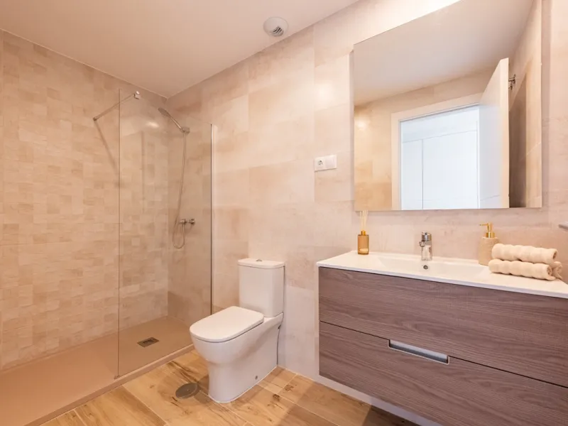 This brand new, never-before-occupied apartment is situated in the prestigious area of Nueva Andalucia, Marbella, Malaga, embodying both luxury and convenience on the renowned Costa Del Sol. Offering three bedrooms and two bathrooms, including an en-suite