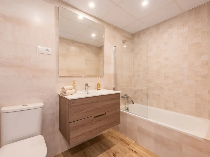 This brand new, never-before-occupied apartment is situated in the prestigious area of Nueva Andalucia, Marbella, Malaga, embodying both luxury and convenience on the renowned Costa Del Sol. Offering three bedrooms and two bathrooms, including an en-suite