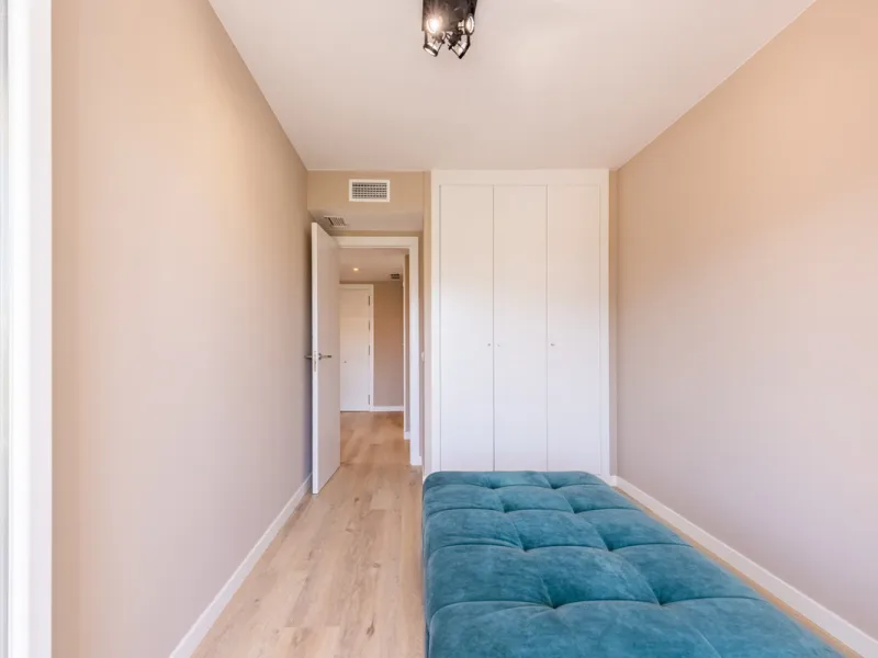 This brand new, never-before-occupied apartment is situated in the prestigious area of Nueva Andalucia, Marbella, Malaga, embodying both luxury and convenience on the renowned Costa Del Sol. Offering three bedrooms and two bathrooms, including an en-suite