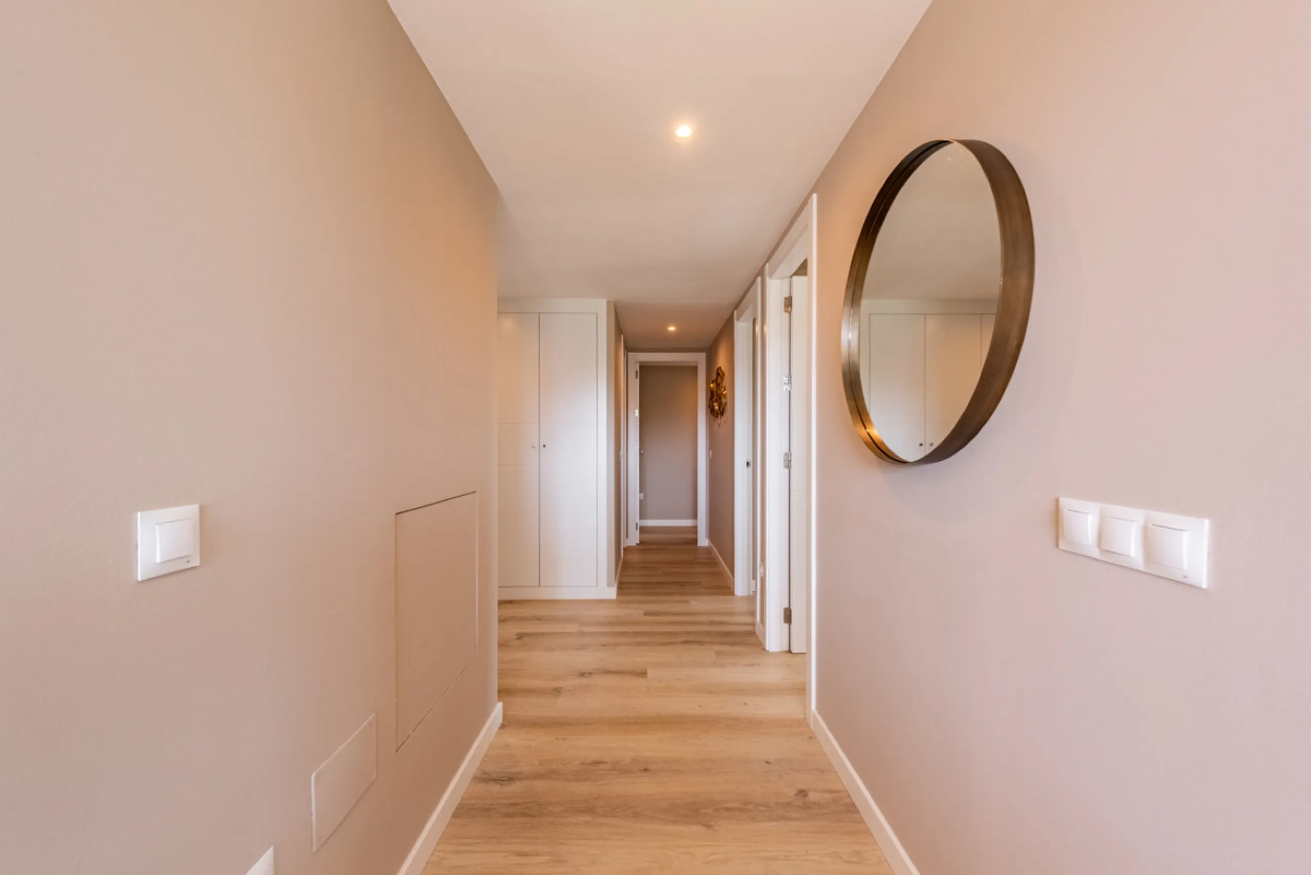 This brand new, never-before-occupied apartment is situated in the prestigious area of Nueva Andalucia, Marbella, Malaga, embodying both luxury and convenience on the renowned Costa Del Sol. Offering three bedrooms and two bathrooms, including an en-suite