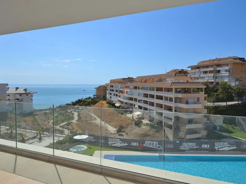 BRAND NEW PENTHOUSE with stunning SEA VIEWS in Higuerón!
