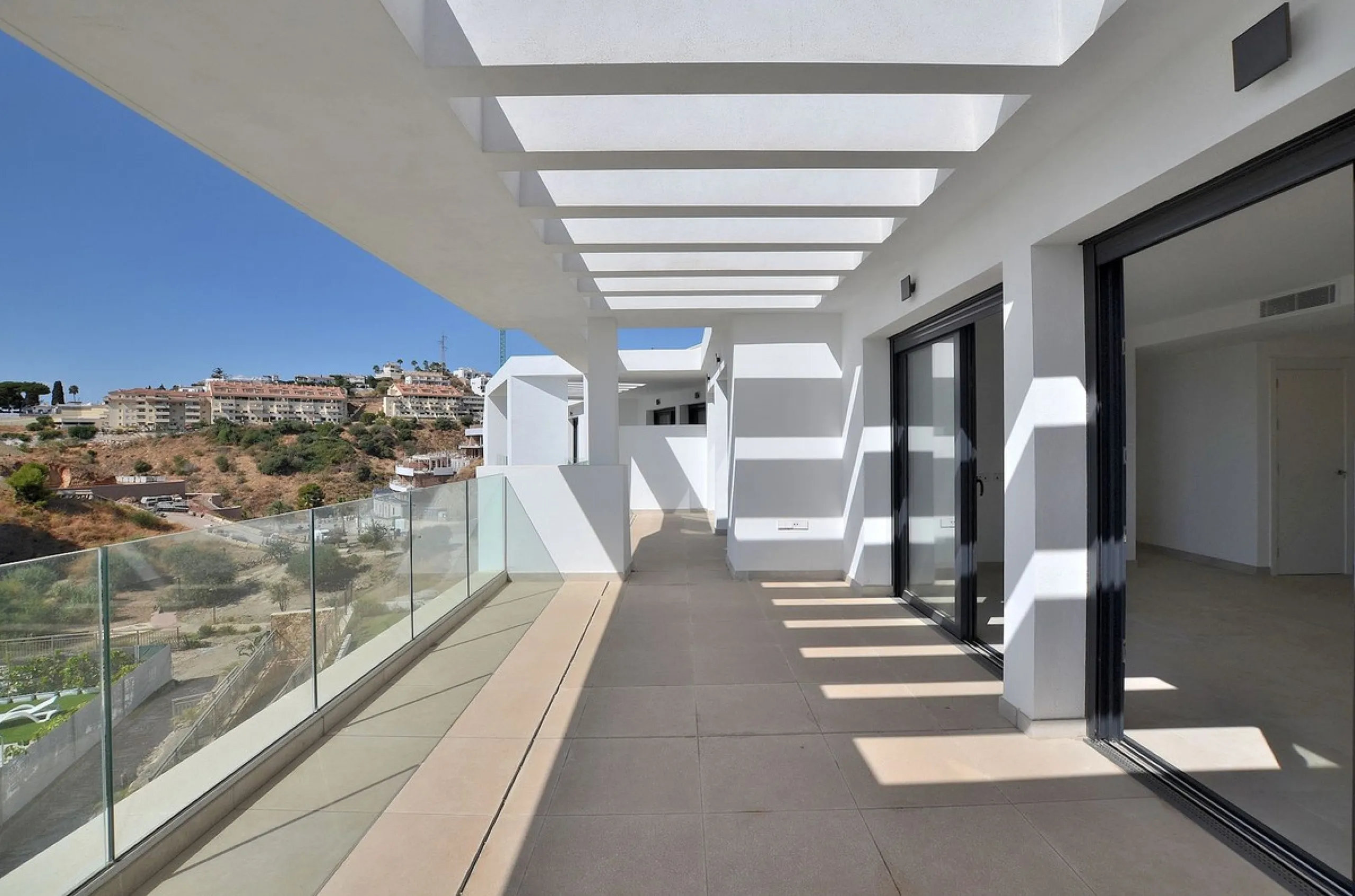 BRAND NEW PENTHOUSE with stunning SEA VIEWS in Higuerón!