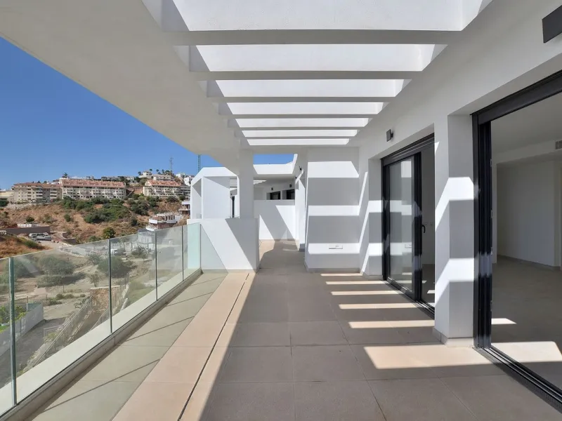 BRAND NEW PENTHOUSE with stunning SEA VIEWS in Higuerón!