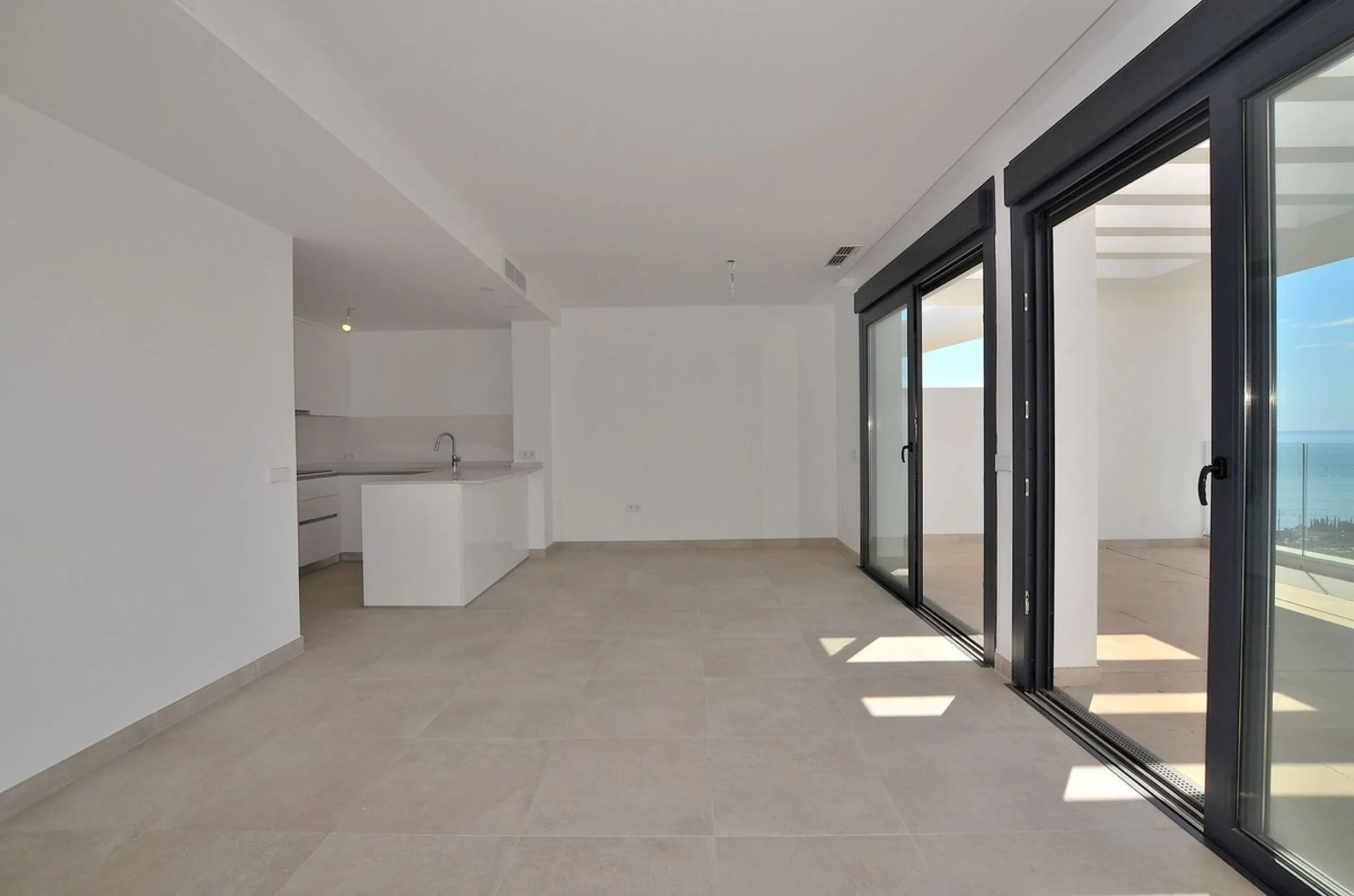BRAND NEW PENTHOUSE with stunning SEA VIEWS in Higuerón!