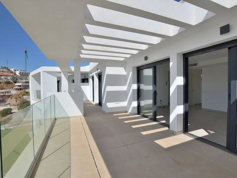 BRAND NEW PENTHOUSE with stunning SEA VIEWS in Higuerón!