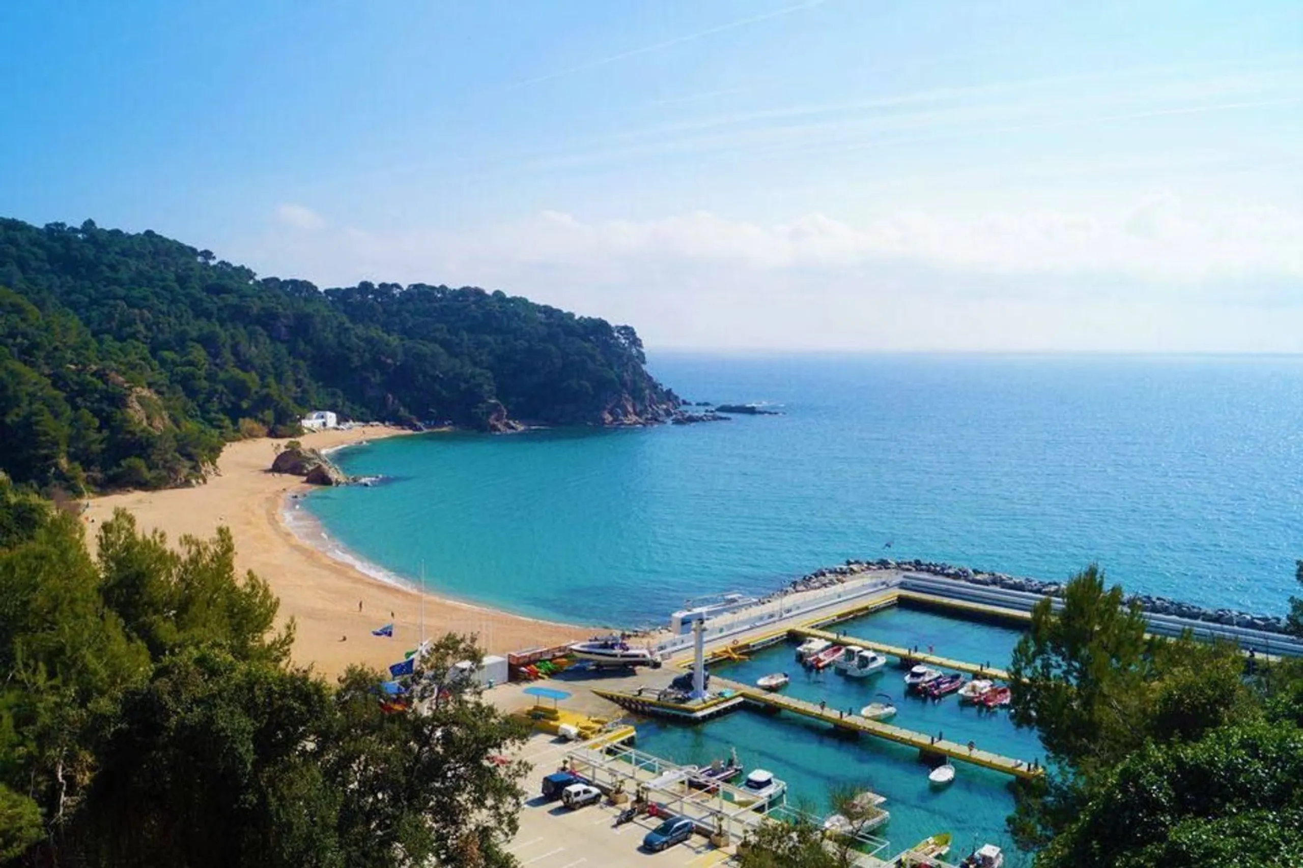 Villa moderna y exclusiva con vistas al mar en Lloret de Mar, Costa Brava