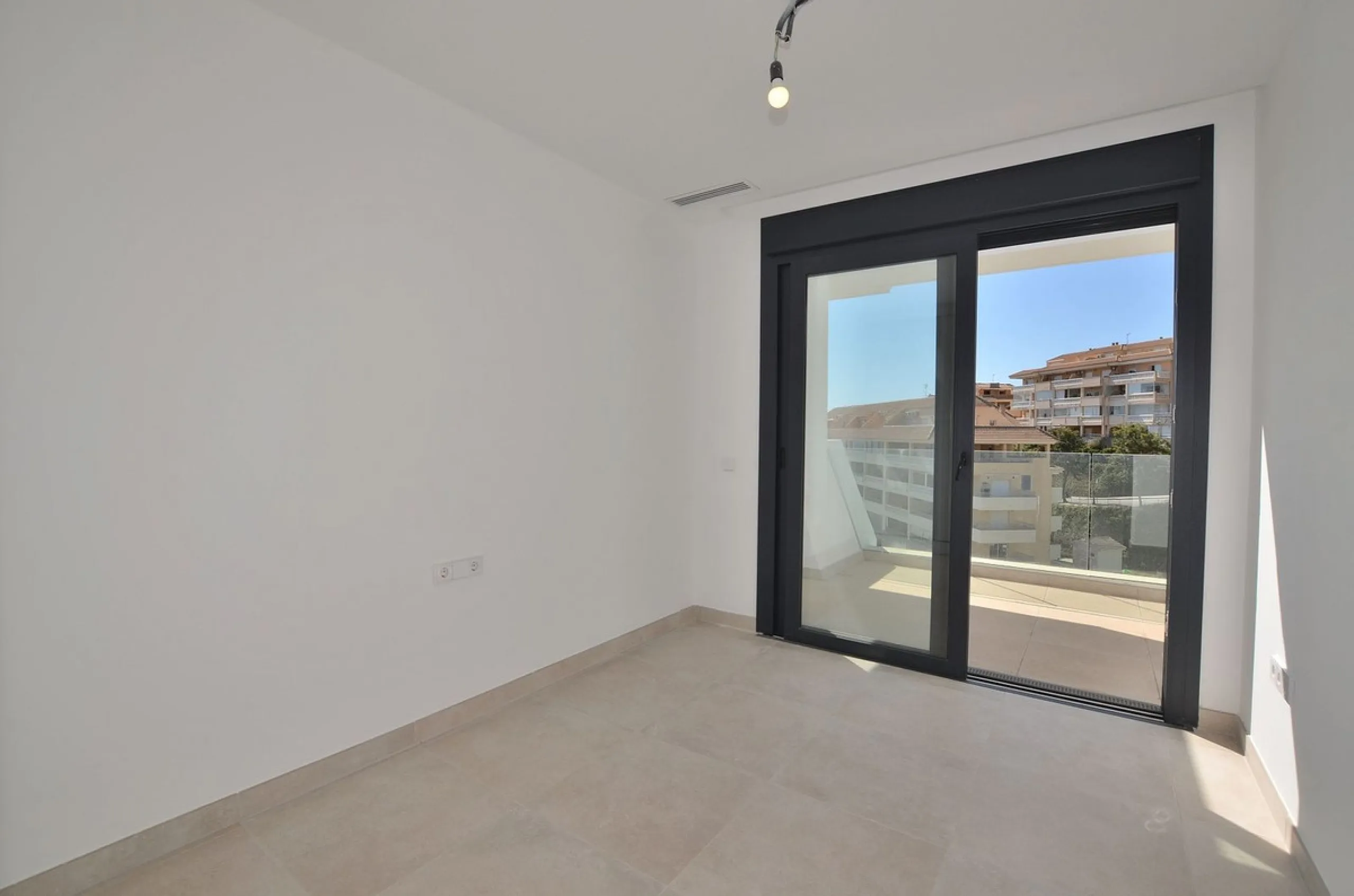 BRAND NEW PENTHOUSE with stunning SEA VIEWS in Higuerón!