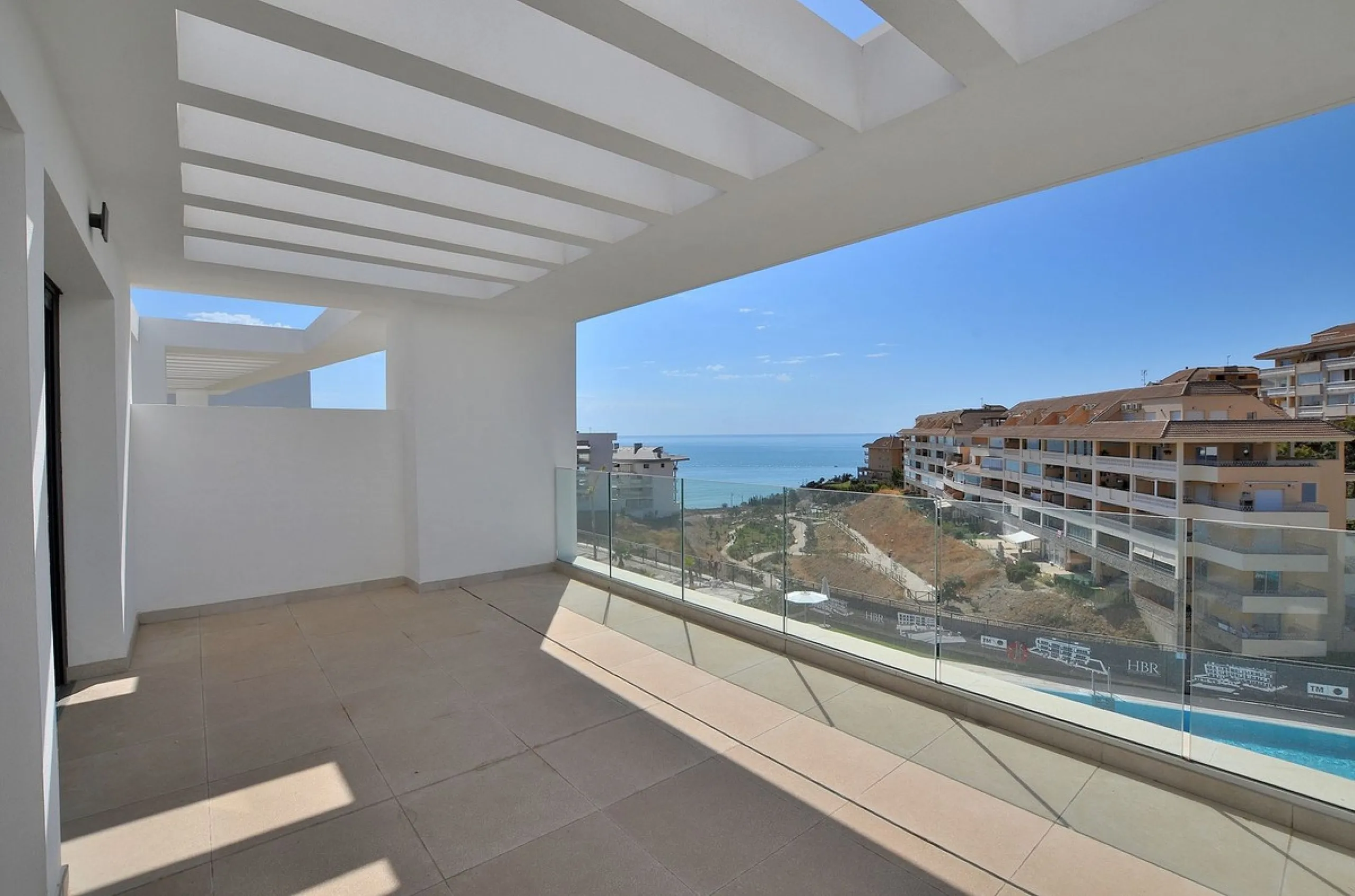 BRAND NEW PENTHOUSE with stunning SEA VIEWS in Higuerón!