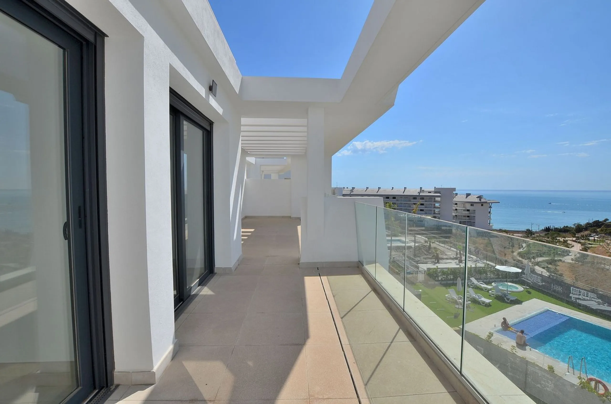 BRAND NEW PENTHOUSE with stunning SEA VIEWS in Higuerón!