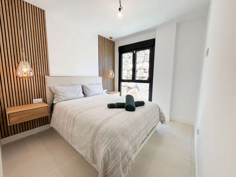 Apartment - Middle Floor Apartment в продаже в Fuengirola, Málaga. В доме 3 спален и 2 ванных комнат. Площадь дома 127 м²