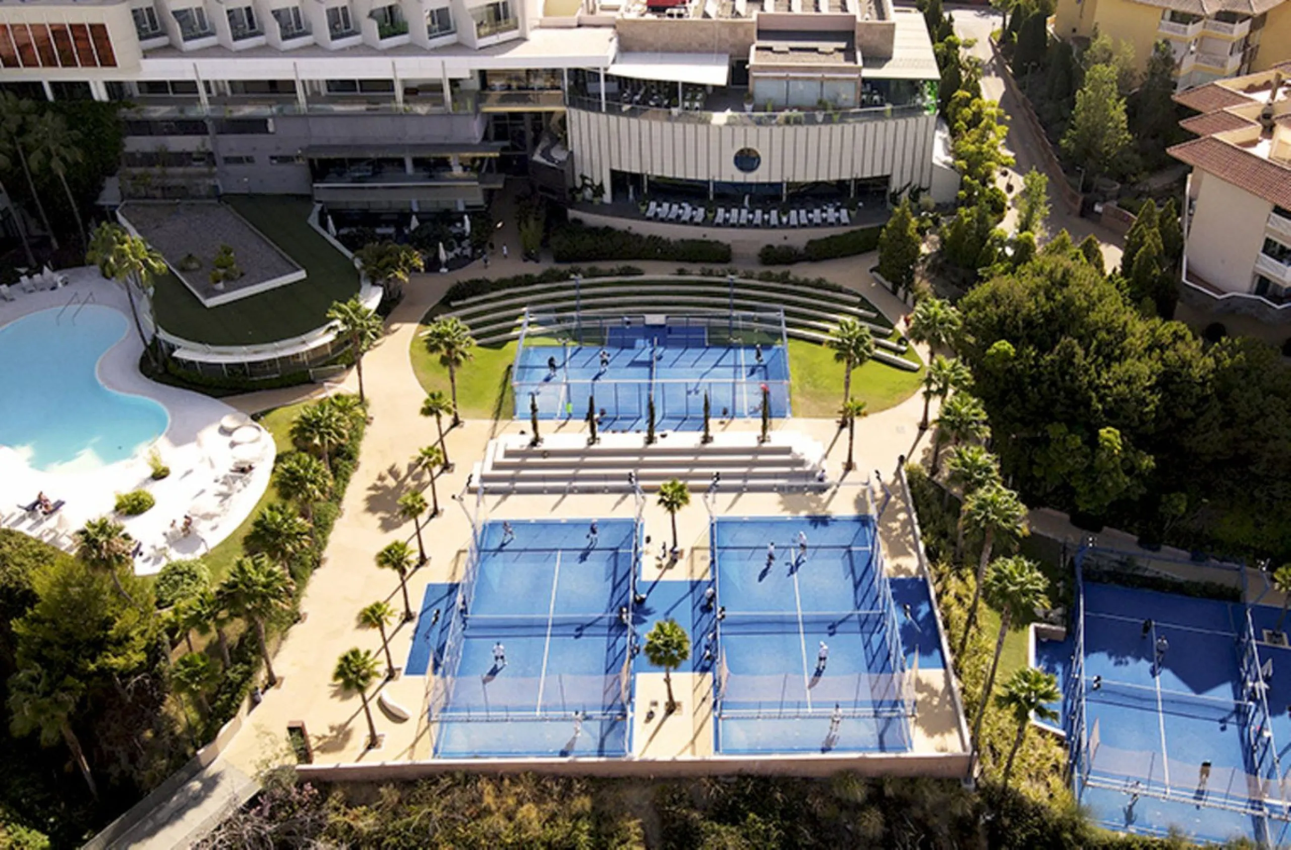Apartment - Middle Floor Apartment в продаже в Fuengirola, Málaga. В доме 3 спален и 2 ванных комнат. Площадь дома 127 м²