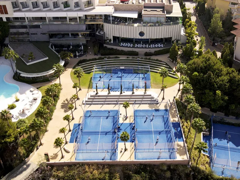 Apartment - Middle Floor Apartment в продаже в Fuengirola, Málaga. В доме 3 спален и 2 ванных комнат. Площадь дома 127 м²