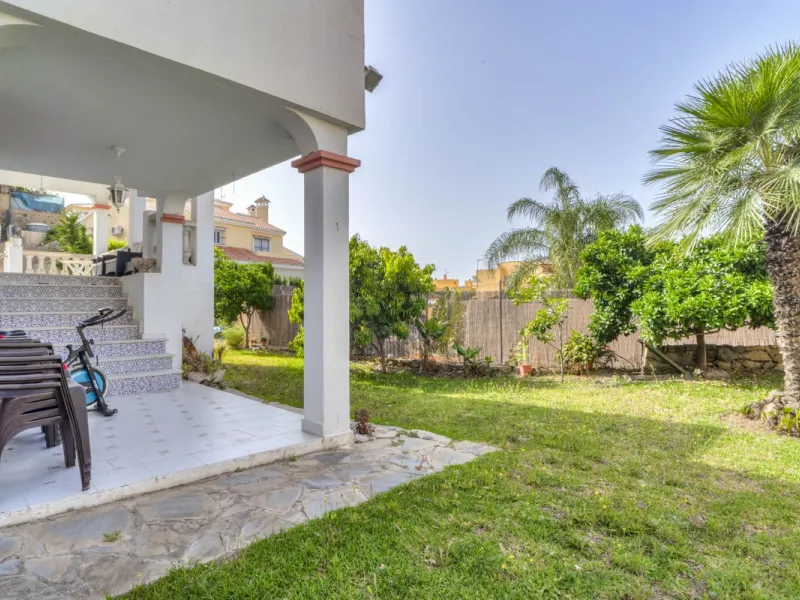 Villa in Central Marbella  fantastic reform project. – Incredible Potential.