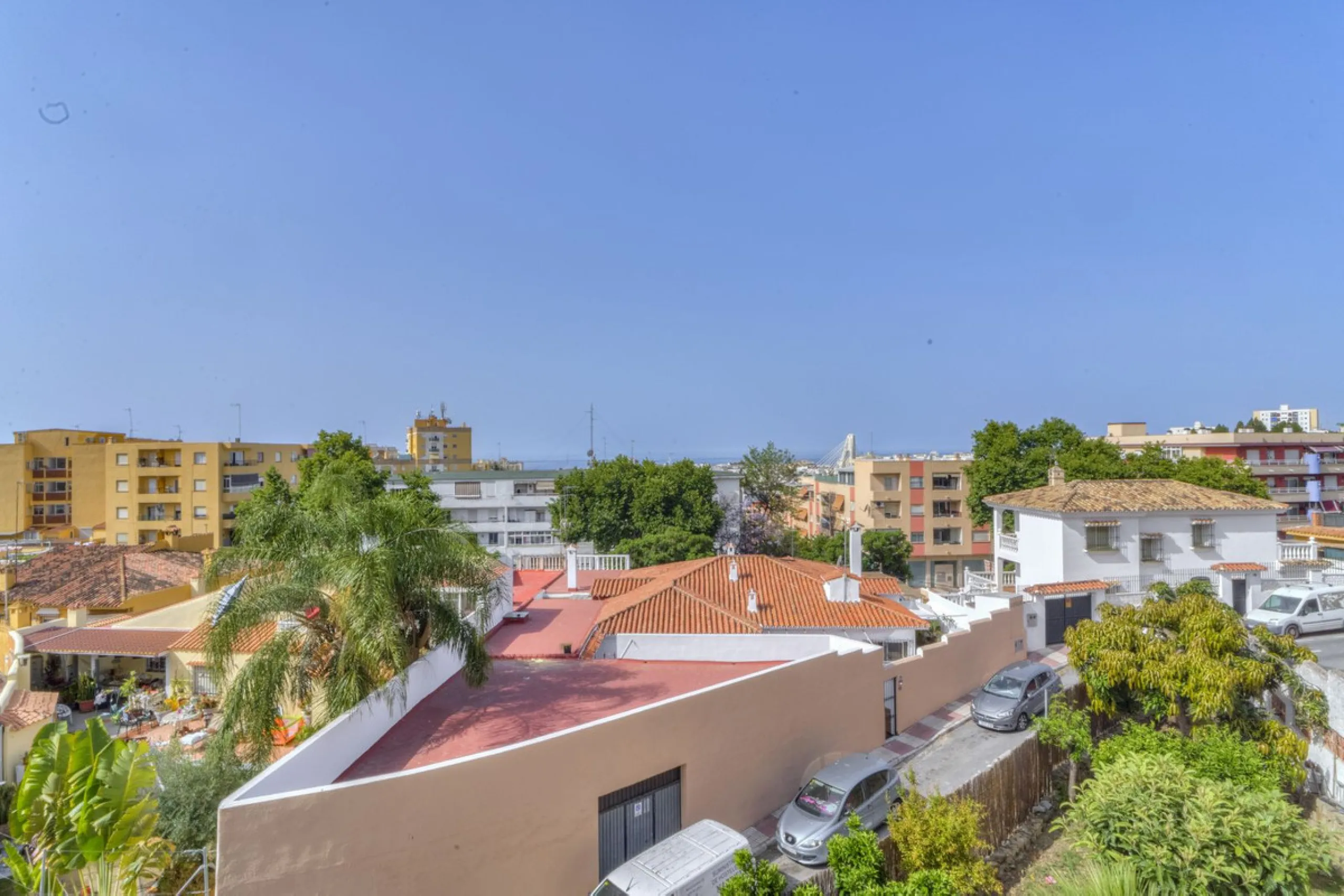 Villa in Central Marbella  fantastic reform project. – Incredible Potential.