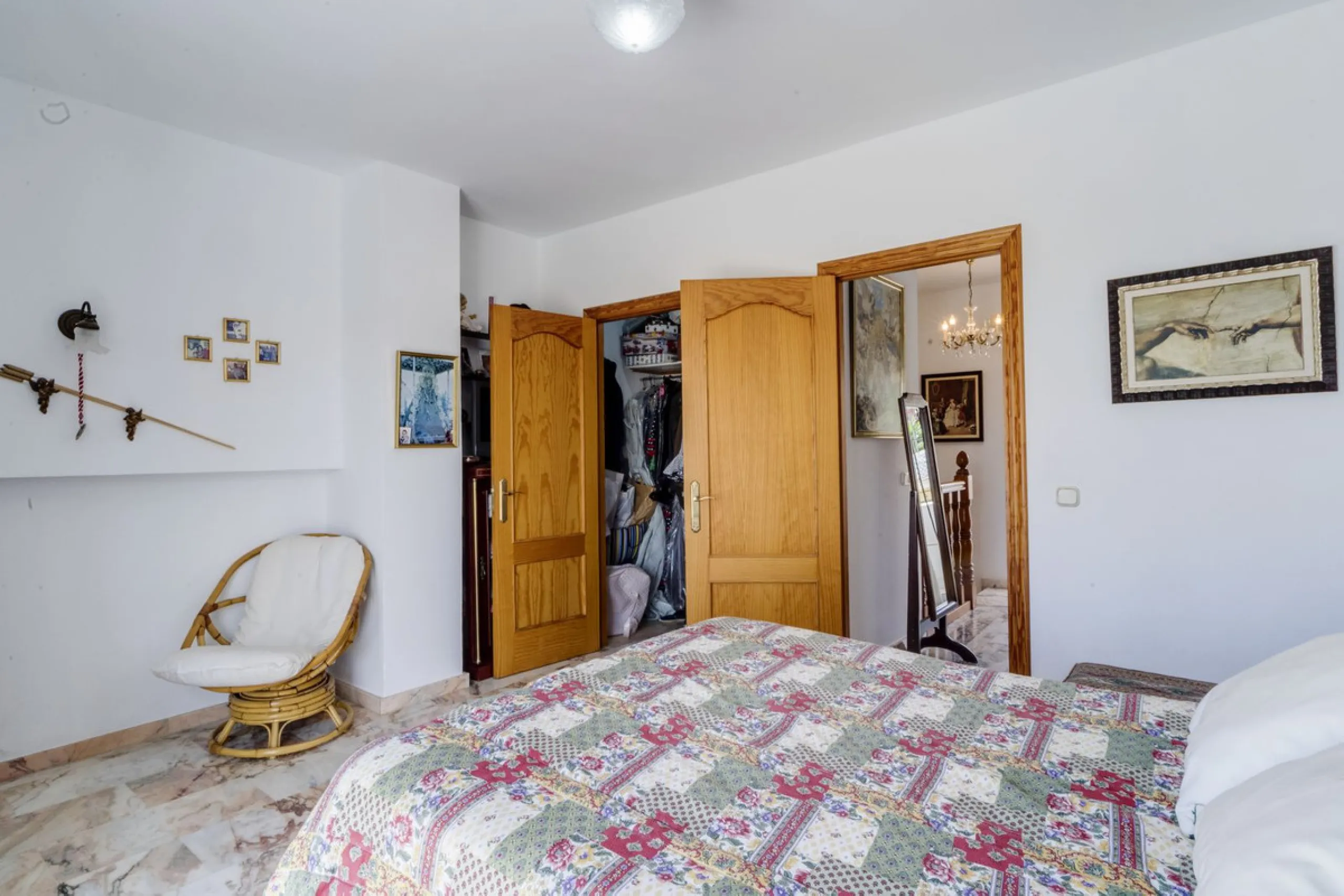 Villa in Central Marbella  fantastic reform project. – Incredible Potential.