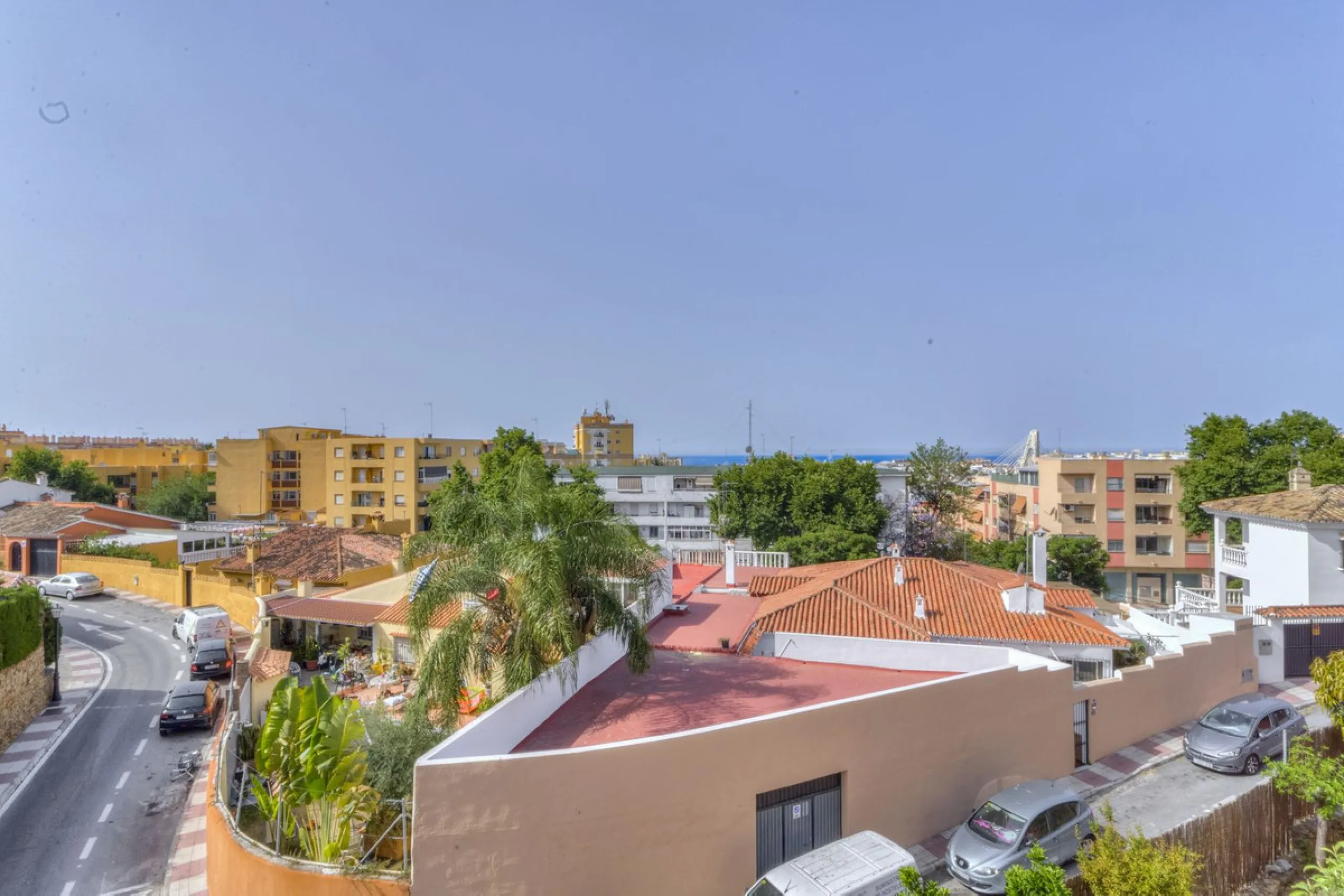Villa in Central Marbella  fantastic reform project. – Incredible Potential.