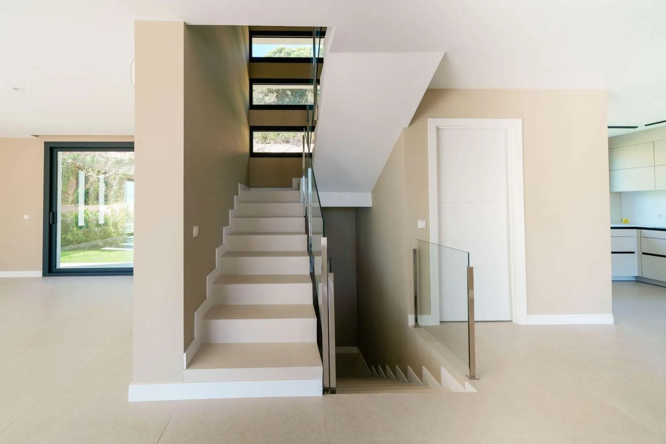 Modern and bright villa with sea views in Els Pinars, Lloret de Mar