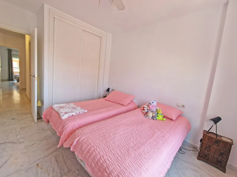 Stunning Penthouse Duplex with Open Golf & Sea Views – Riviera del Sol
