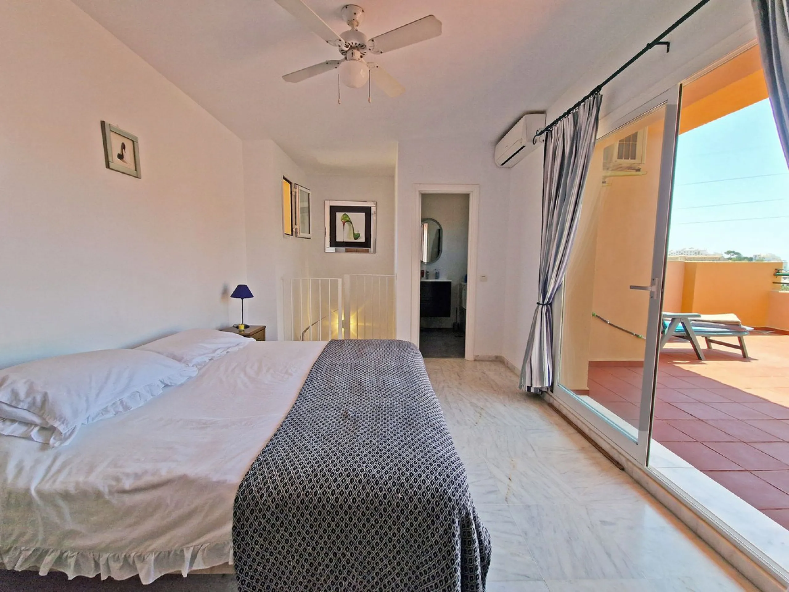 Stunning Penthouse Duplex with Open Golf & Sea Views – Riviera del Sol