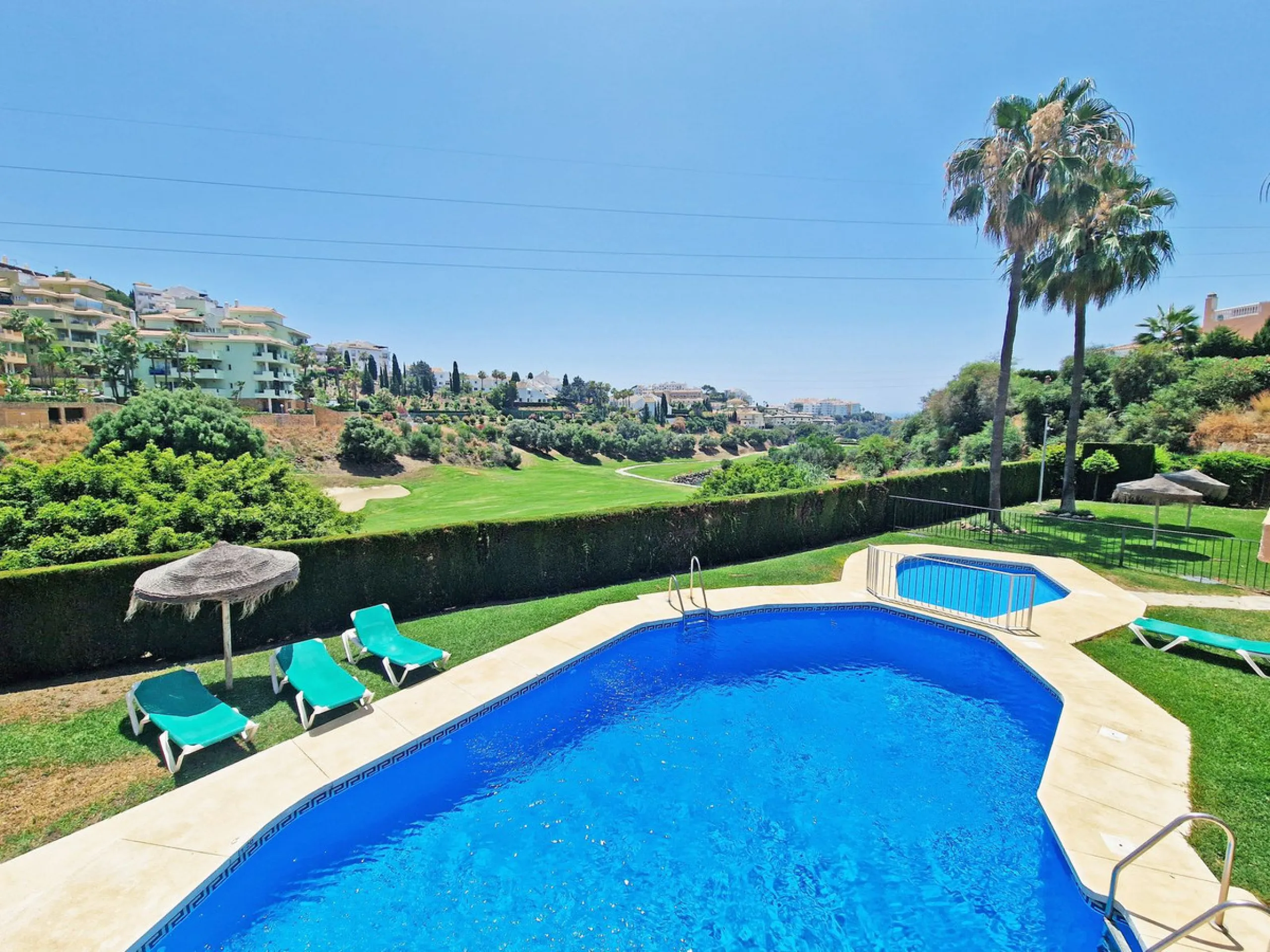 Stunning Penthouse Duplex with Open Golf & Sea Views – Riviera del Sol