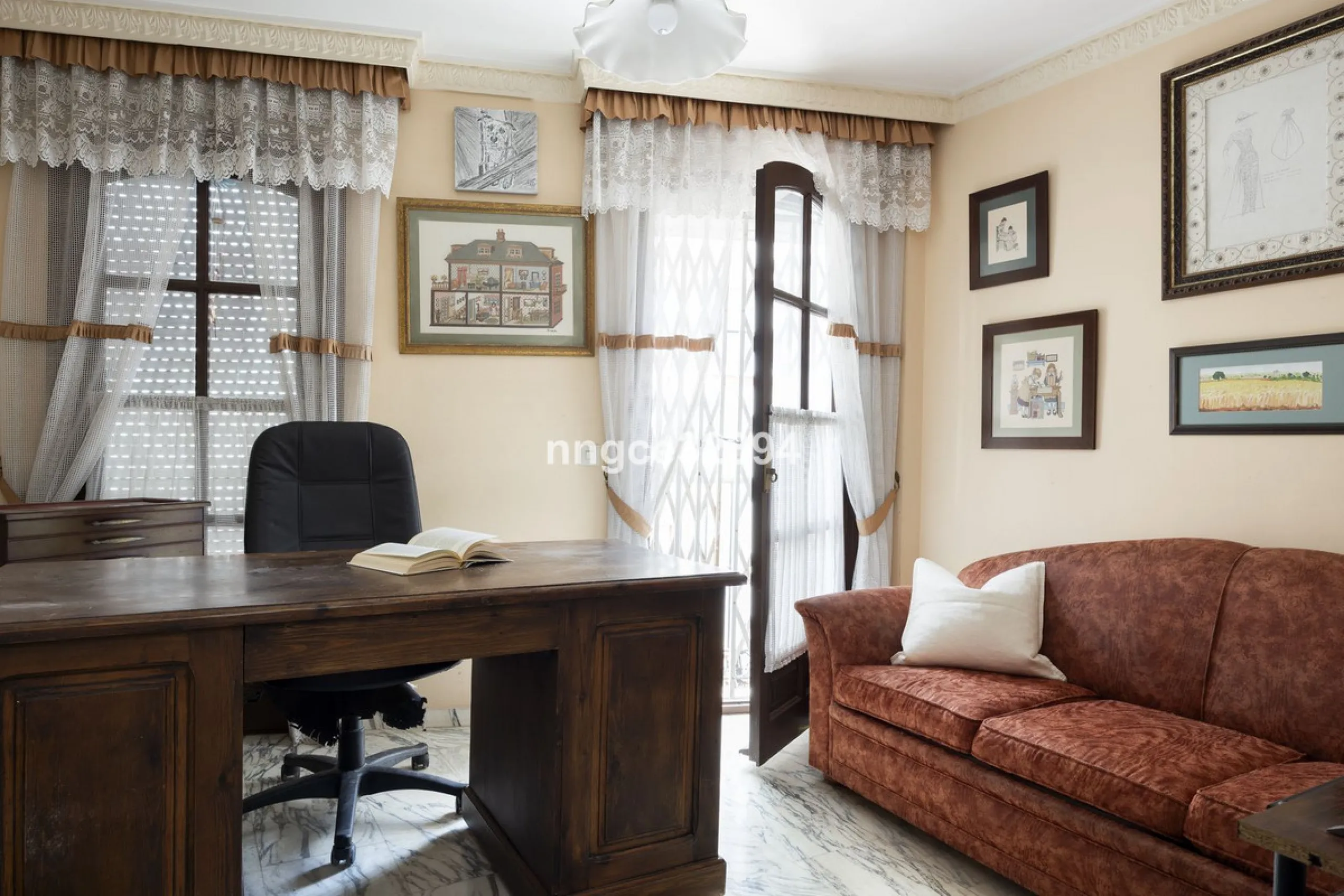 ЗАМОК В СЕРДЦЕ САН-ПЕДРО — УНИКАЛЬНЫЙ ДОМ С ХАРАКТЕРОМ, ПРОСТРАНСТВОМ И БОЛЬШИМ ПОТЕНЦИАЛОМ