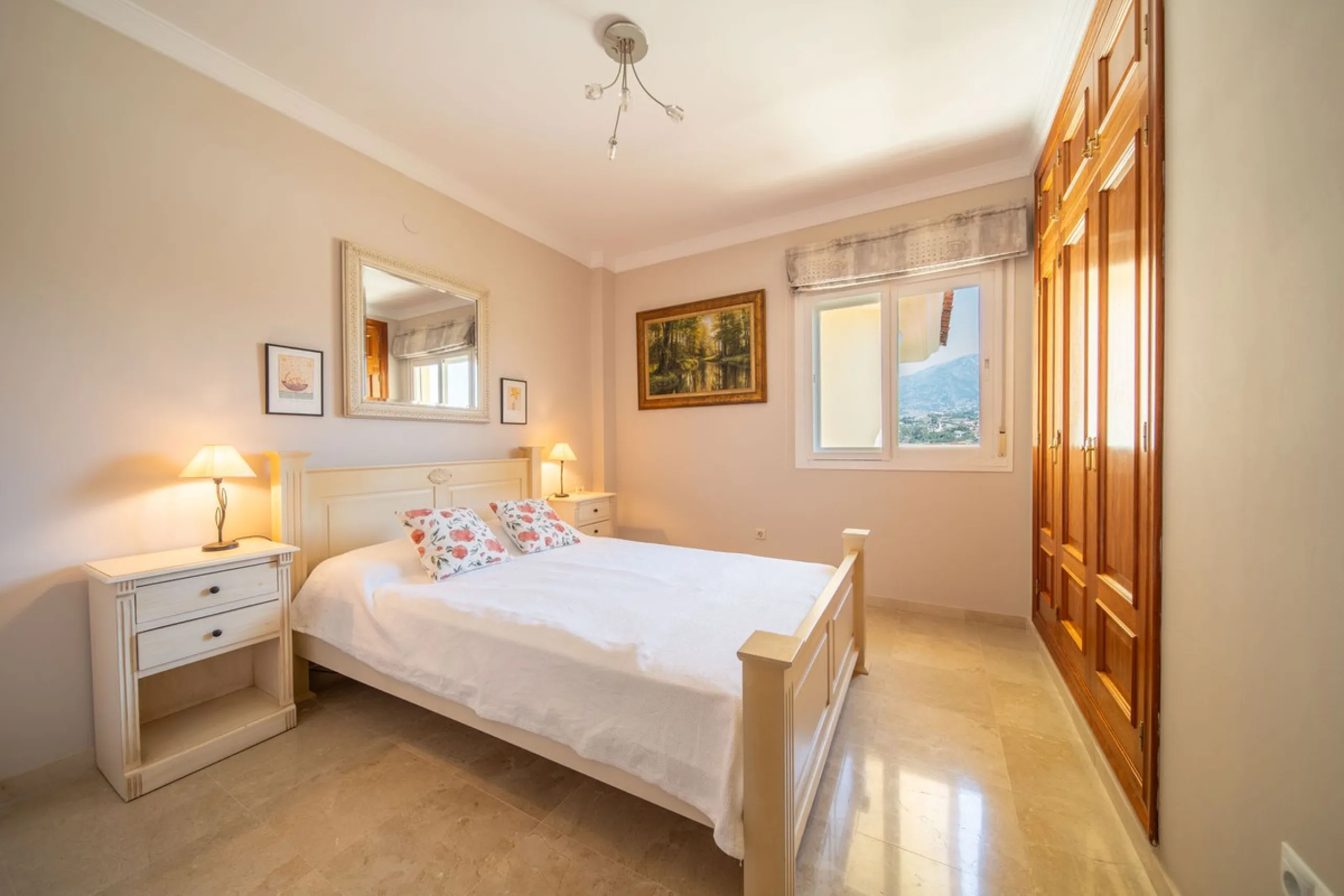 Apartment - Penthouse в продаже в Mijas, Málaga. В доме 3 спален и 2 ванных комнат. Площадь дома 118 м²