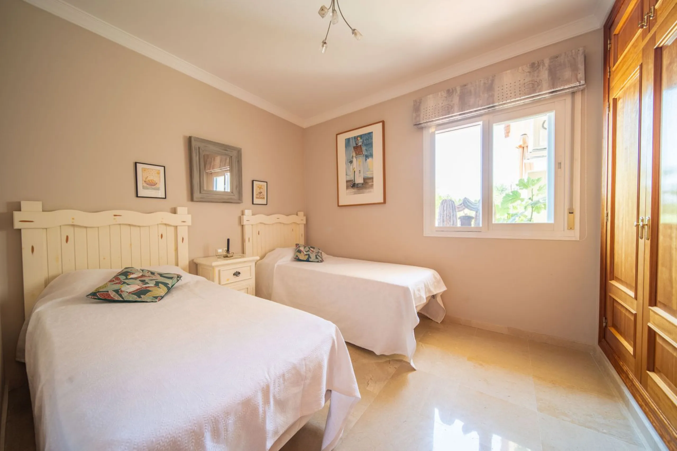 Apartment - Penthouse в продаже в Mijas, Málaga. В доме 3 спален и 2 ванных комнат. Площадь дома 118 м²