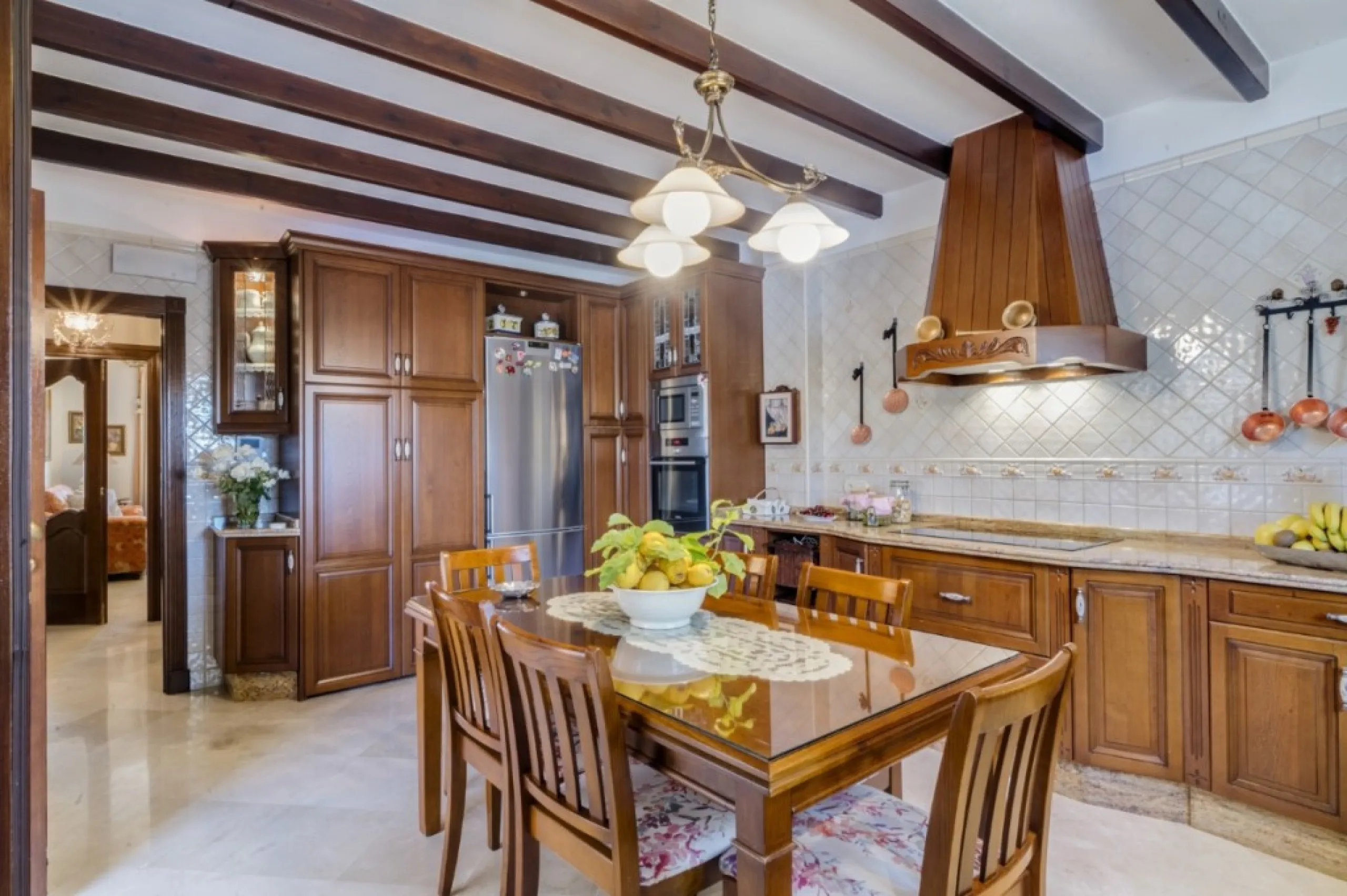 House - Detached Villa в продаже в Alhaurín el Grande, Málaga. В доме 6 спален и 4 ванных комнат. Площадь дома 391 м². Площадь участка 751 м²