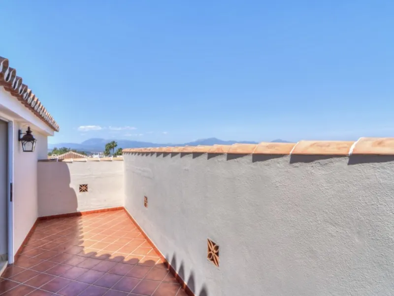 House - Detached Villa в продаже в Alhaurín el Grande, Málaga. В доме 6 спален и 4 ванных комнат. Площадь дома 391 м². Площадь участка 751 м²