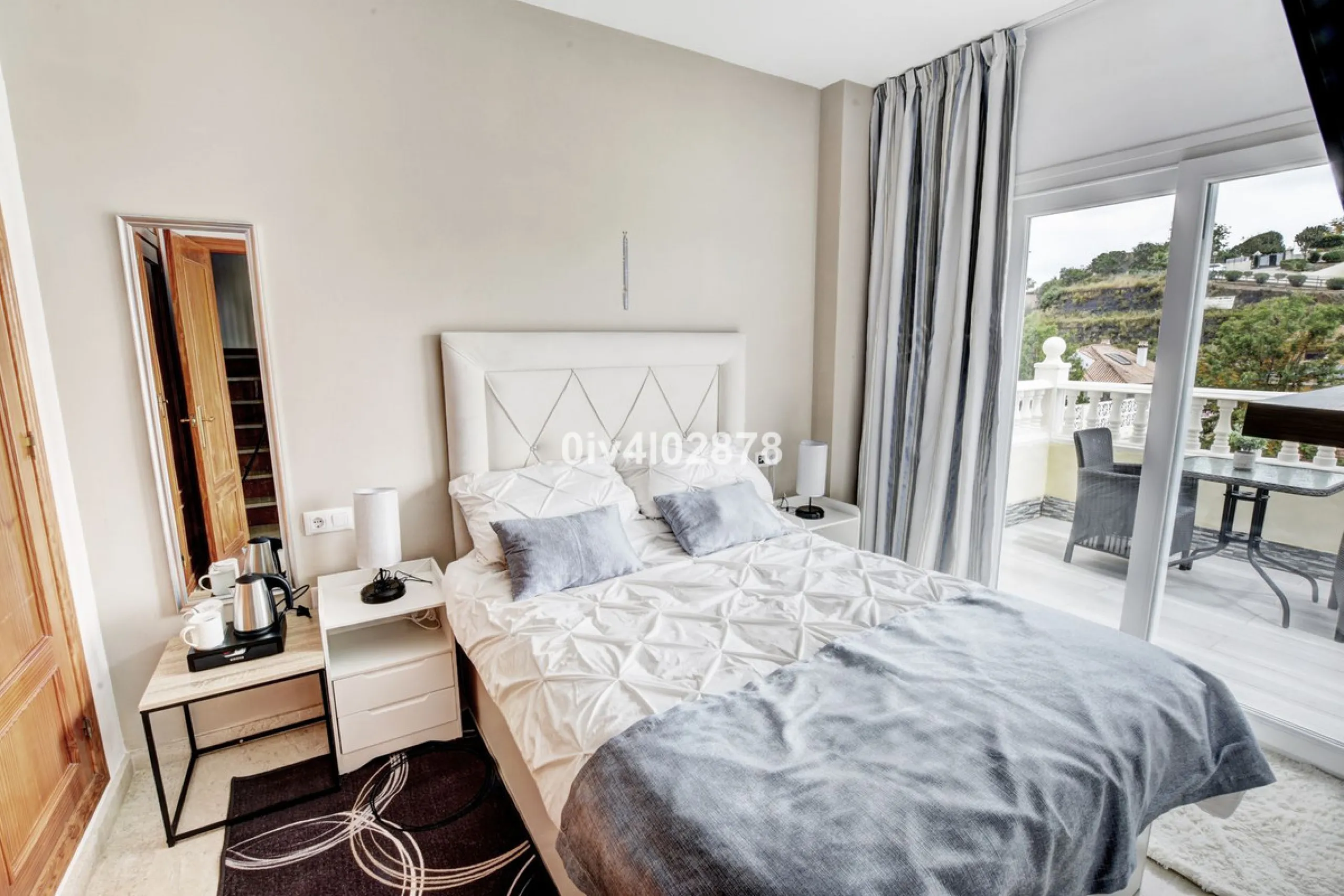 Prime Benalmádena Costa Residence with Guest Apartment, Pool, and Sea Views