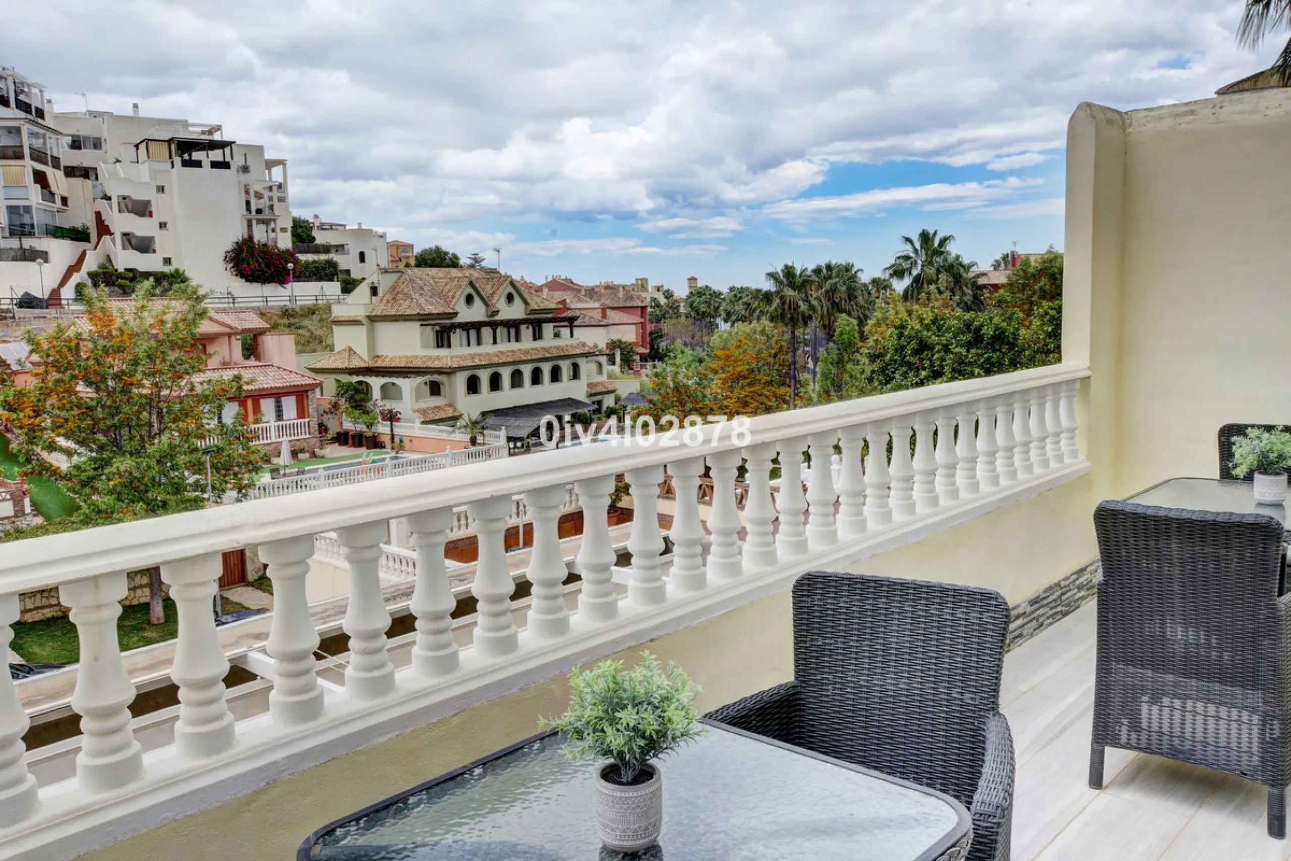 Prime Benalmádena Costa Residence with Guest Apartment, Pool, and Sea Views