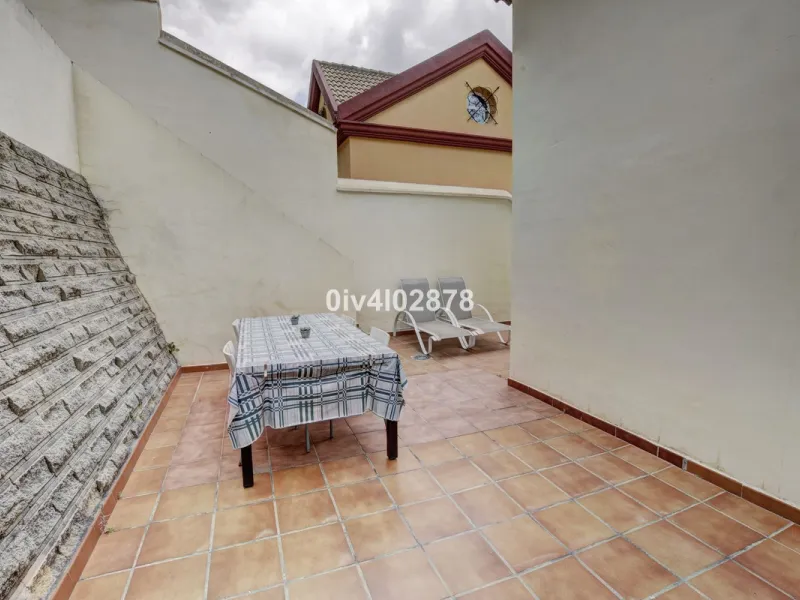 Prime Benalmádena Costa Residence with Guest Apartment, Pool, and Sea Views