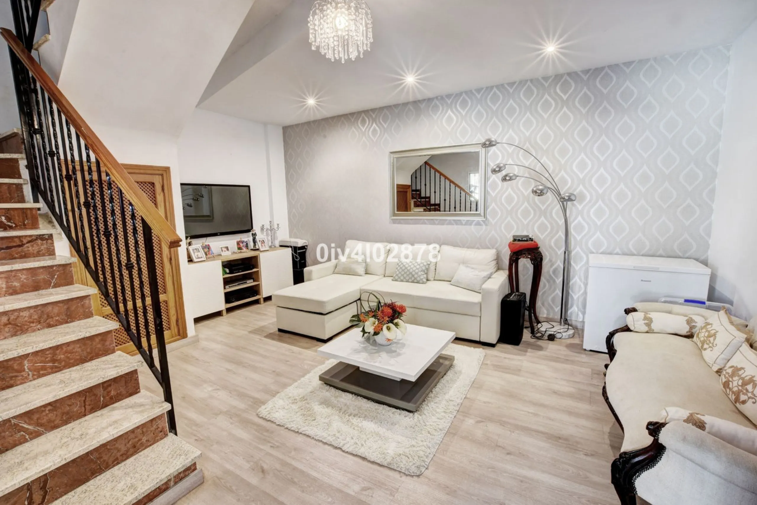 Prime Benalmádena Costa Residence with Guest Apartment, Pool, and Sea Views