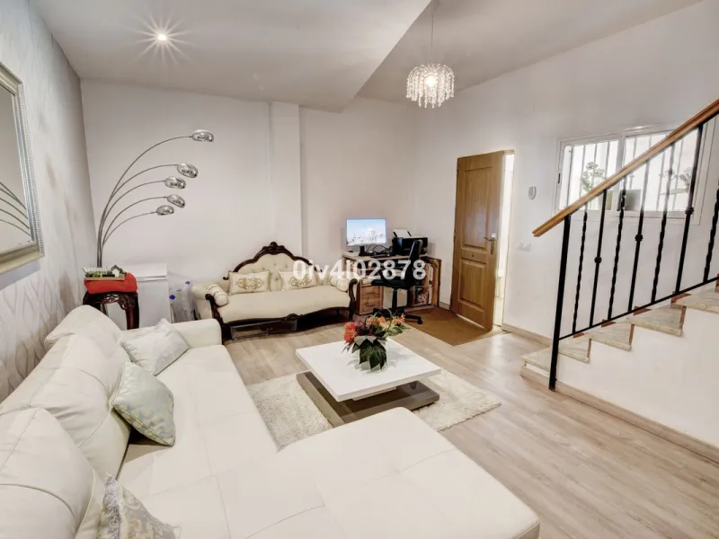 Prime Benalmádena Costa Residence with Guest Apartment, Pool, and Sea Views
