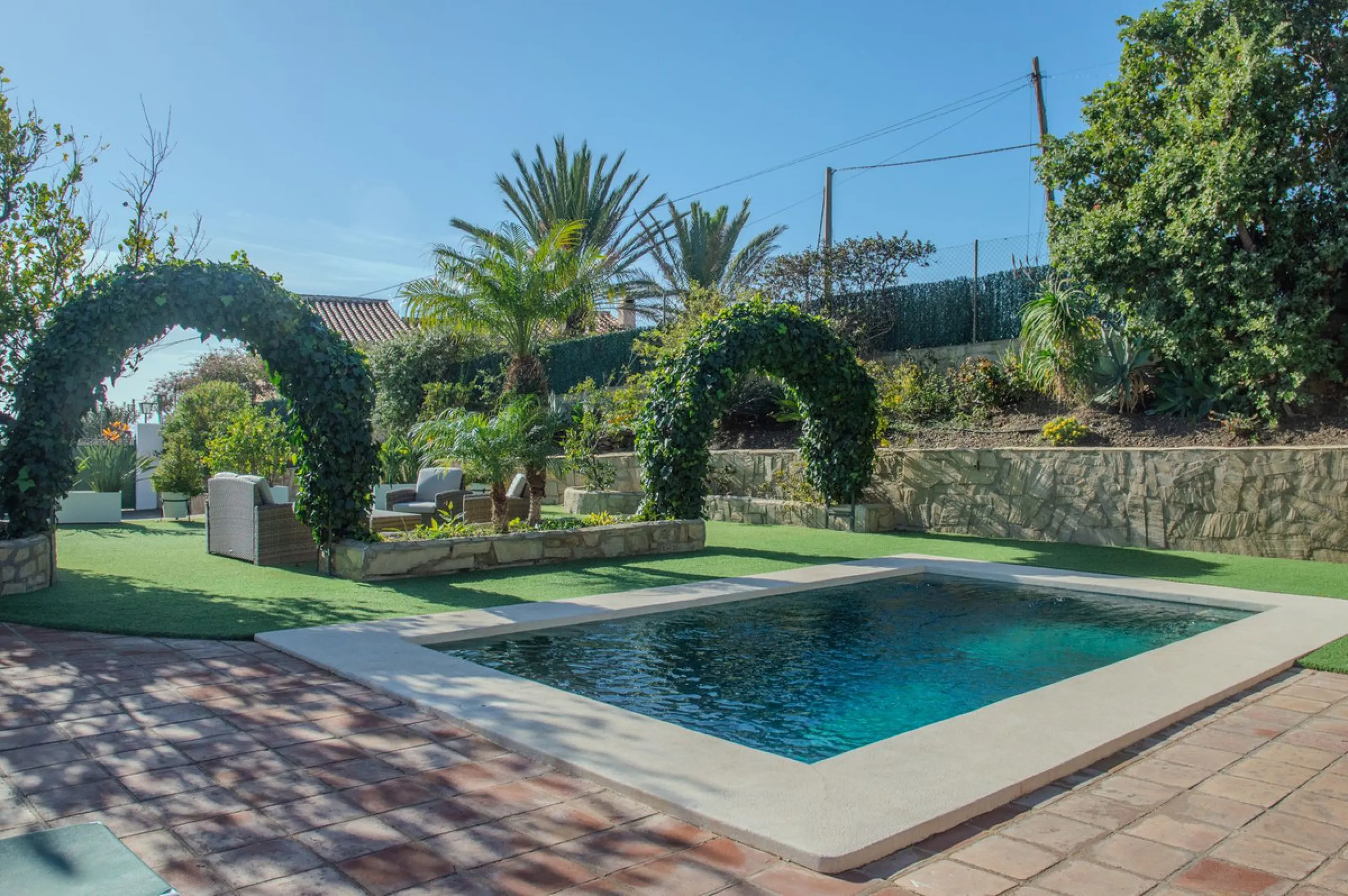 Charming Country Villa with Two Independent Homes, Private Pools & Stunning Views – Frigiliana