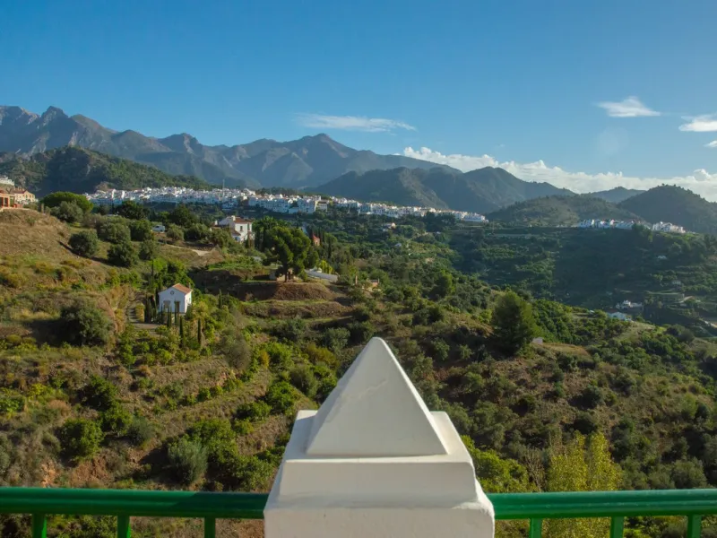 Charming Country Villa with Two Independent Homes, Private Pools & Stunning Views – Frigiliana