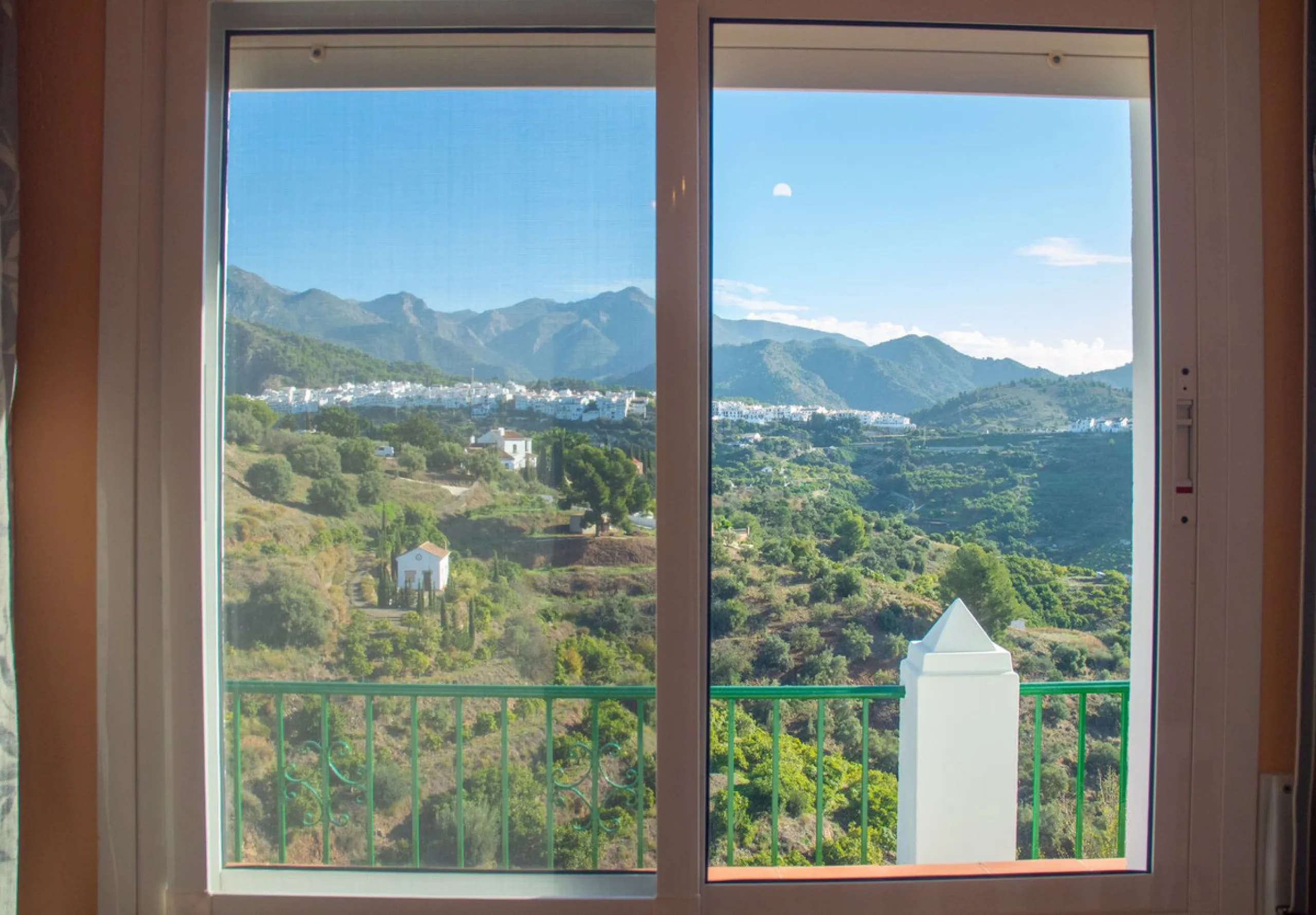 Charming Country Villa with Two Independent Homes, Private Pools & Stunning Views – Frigiliana