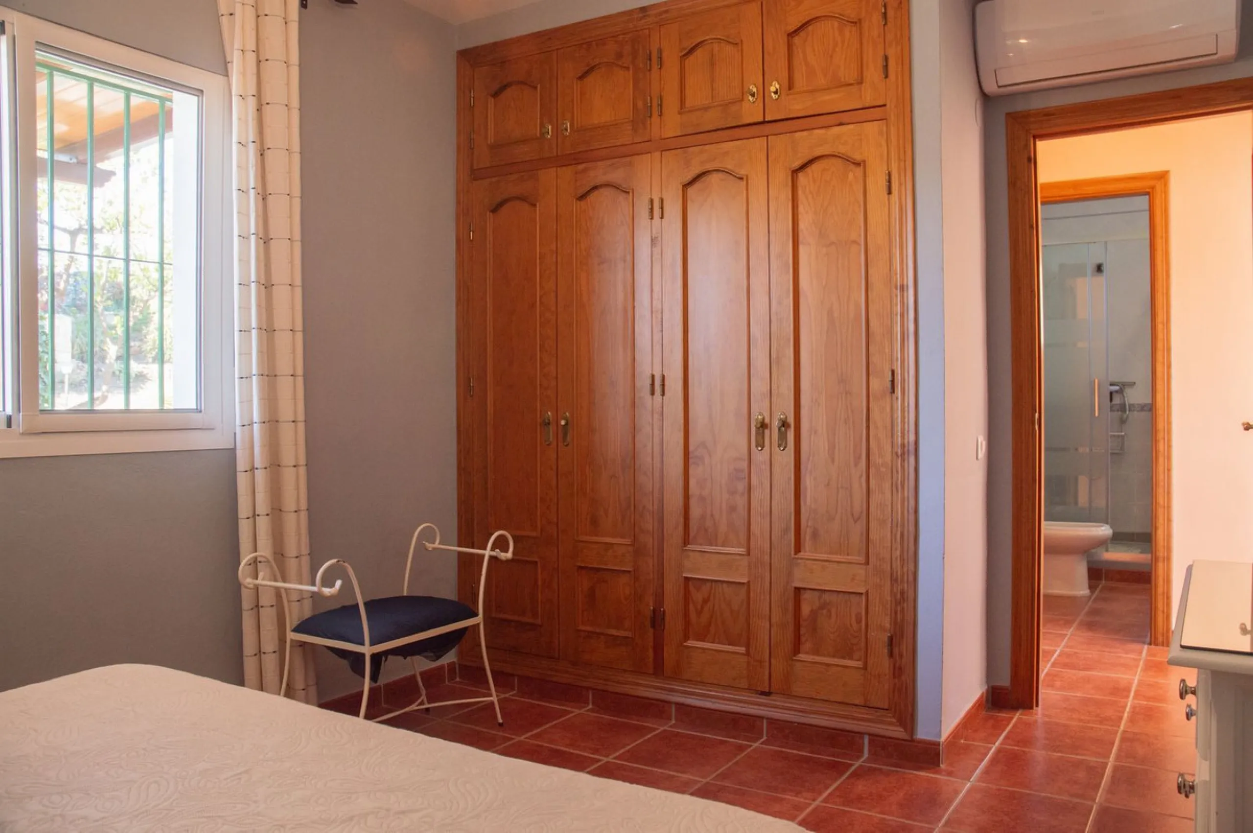Charming Country Villa with Two Independent Homes, Private Pools & Stunning Views – Frigiliana