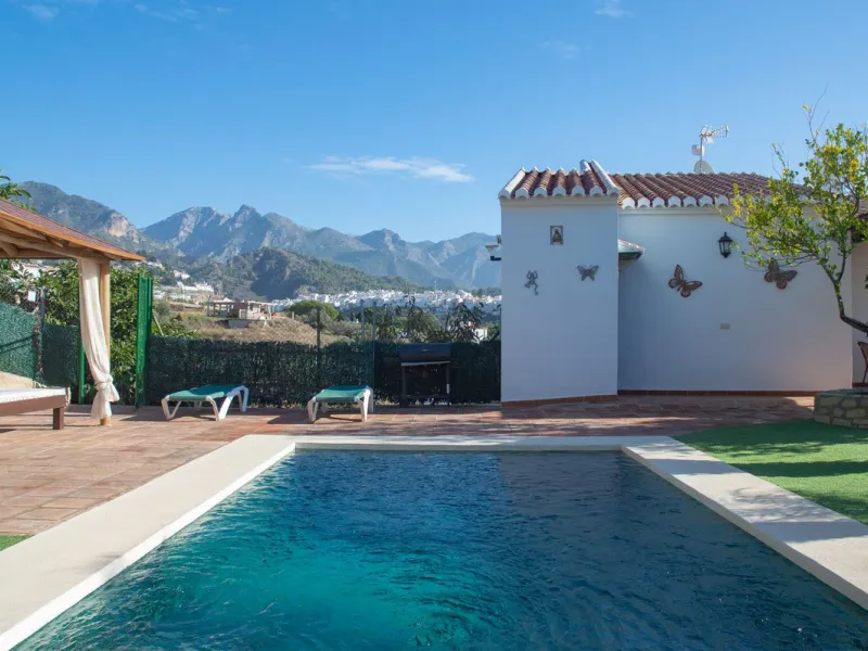 Charming Country Villa with Two Independent Homes, Private Pools & Stunning Views – Frigiliana