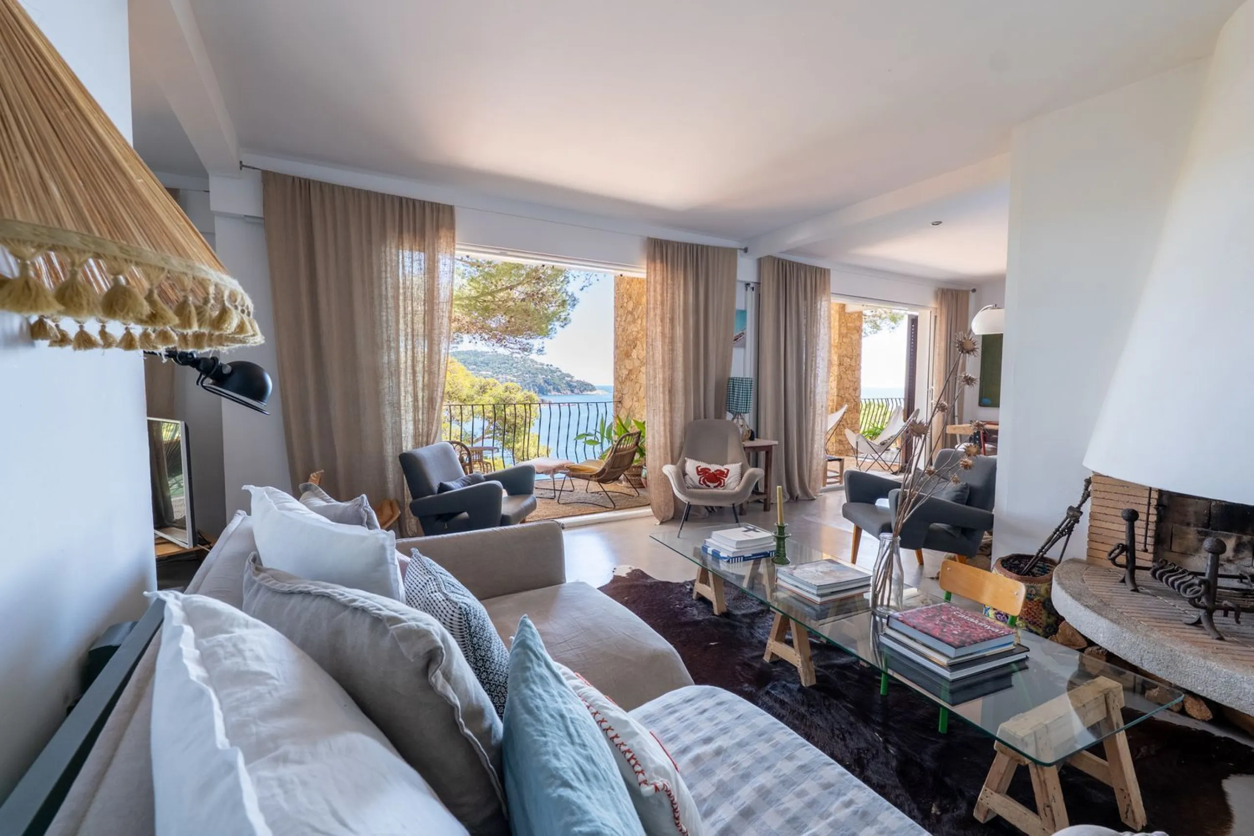 Apartamento exclusivo en primera línea de mar con terraza panorámica en Calella de Palafrugell
