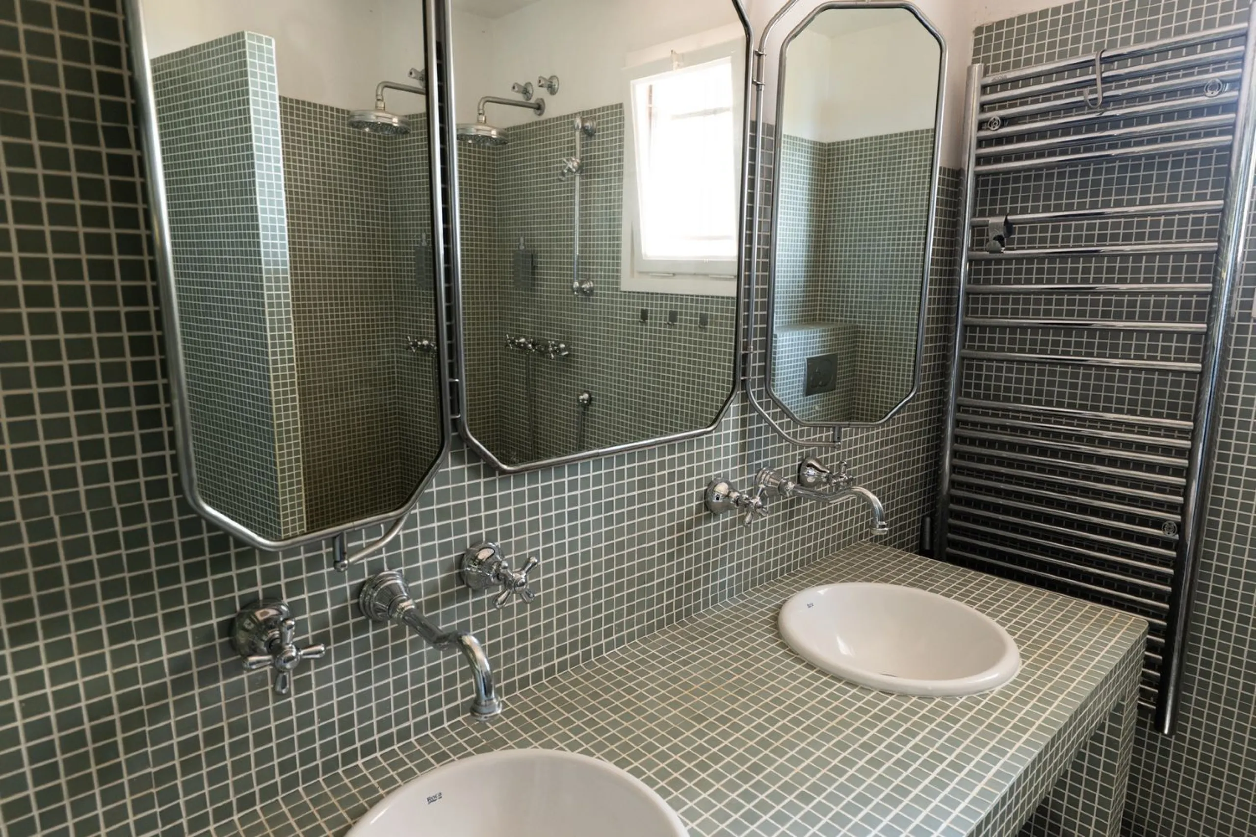 Apartamento exclusivo en primera línea de mar con terraza panorámica en Calella de Palafrugell