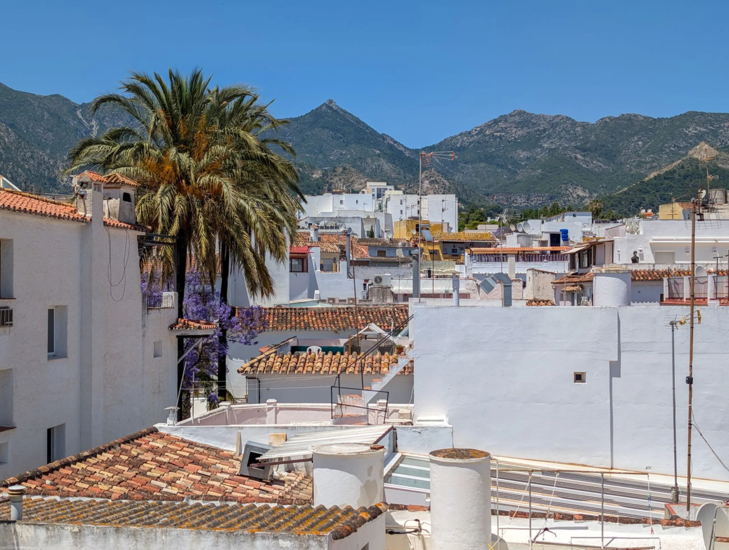 Classic Spanish Style Penthouse Duplex in the Heart of Marbella