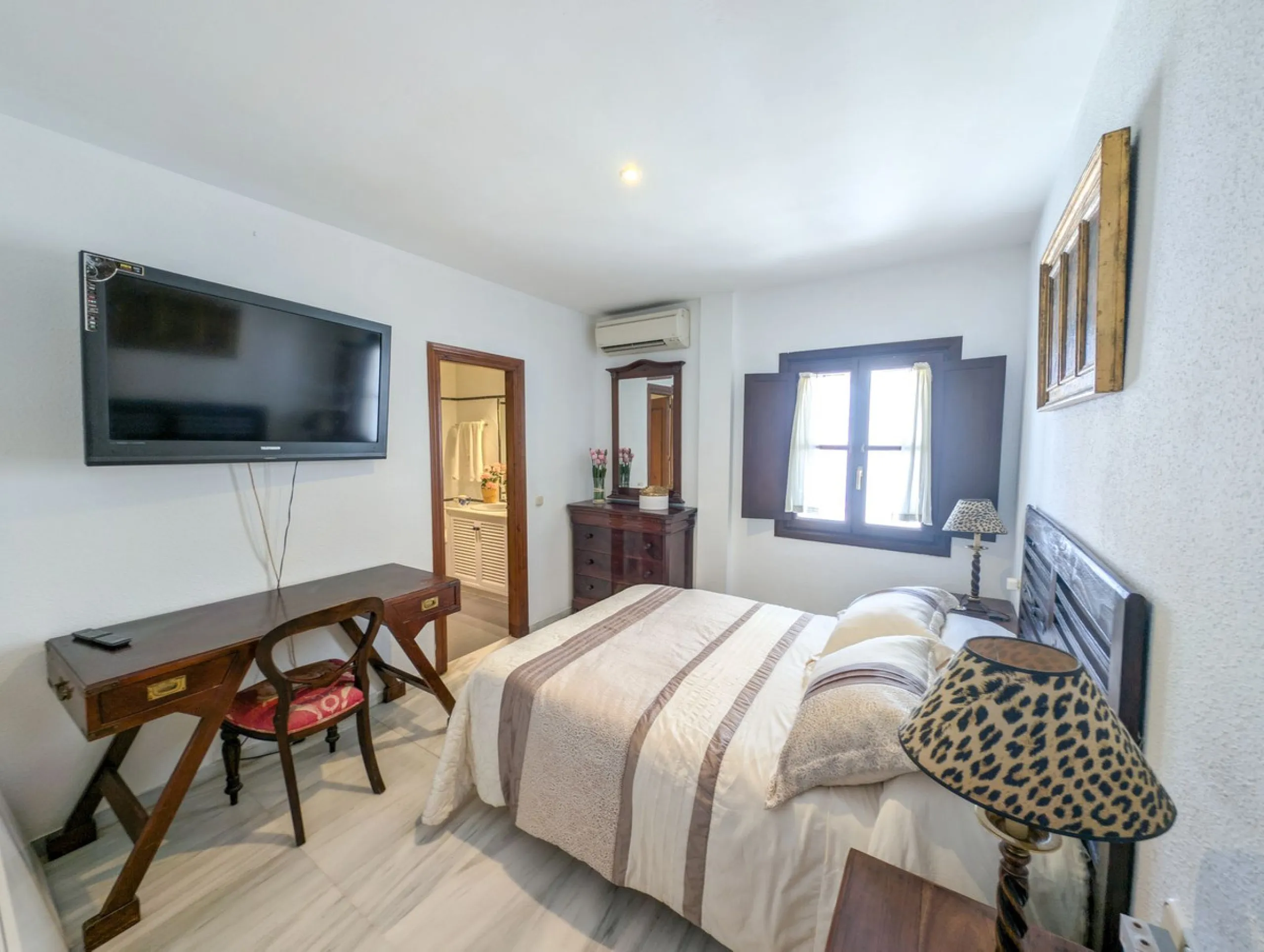 Classic Spanish Style Penthouse Duplex in the Heart of Marbella