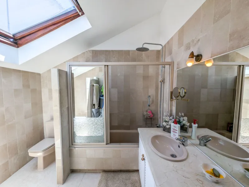 Classic Spanish Style Penthouse Duplex in the Heart of Marbella