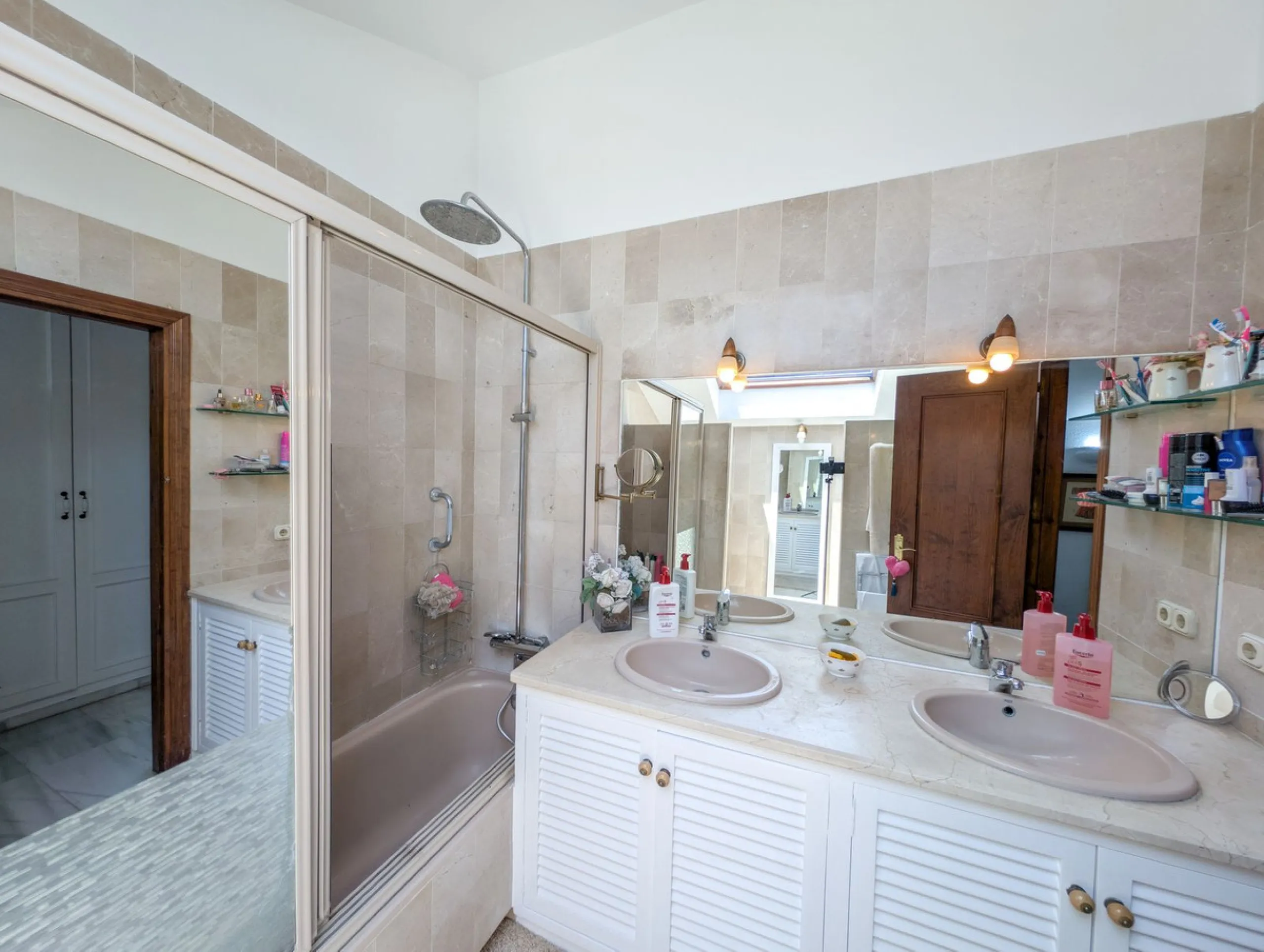 Classic Spanish Style Penthouse Duplex in the Heart of Marbella